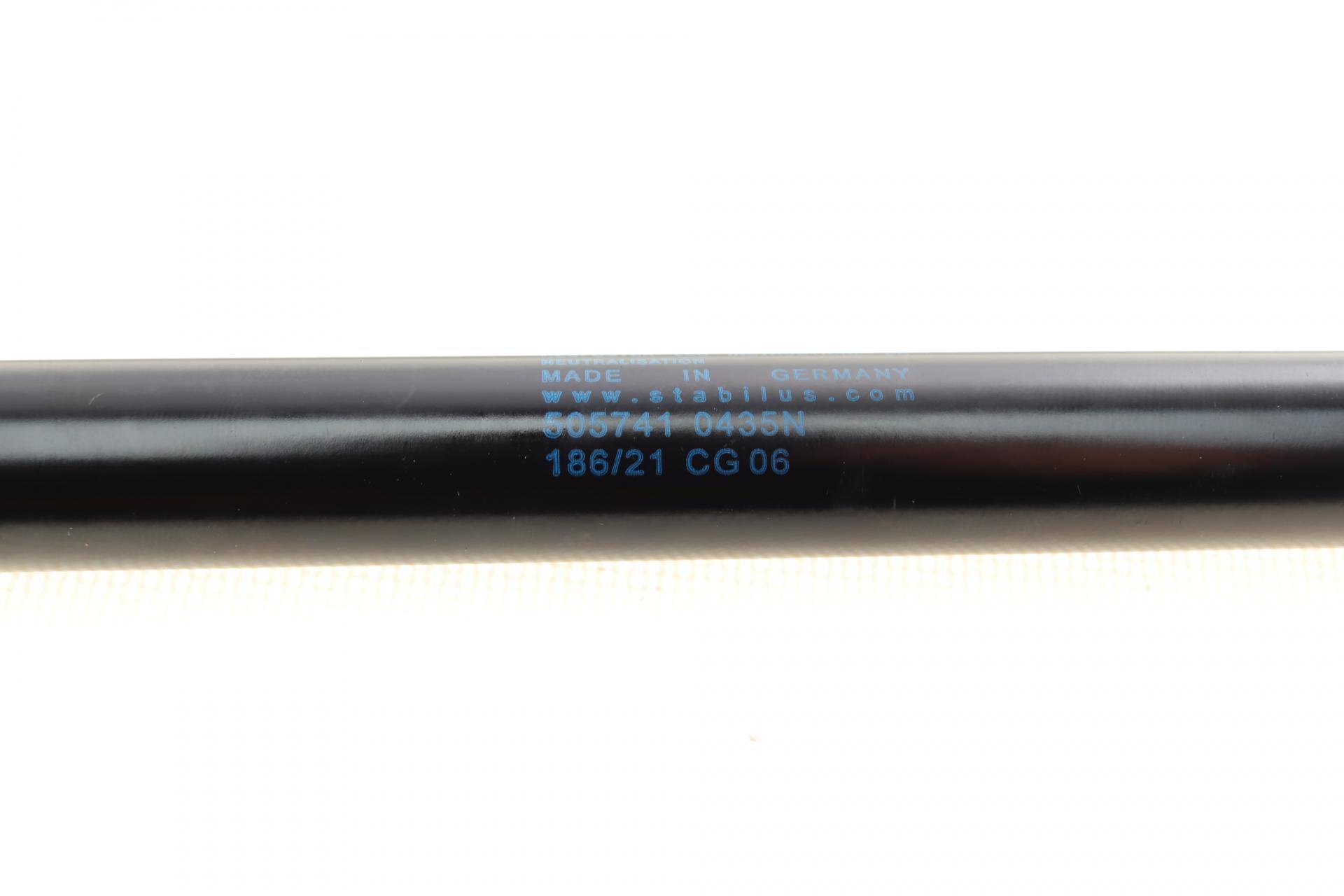 Амортизатор кришки багажника Peugeot 208 12-