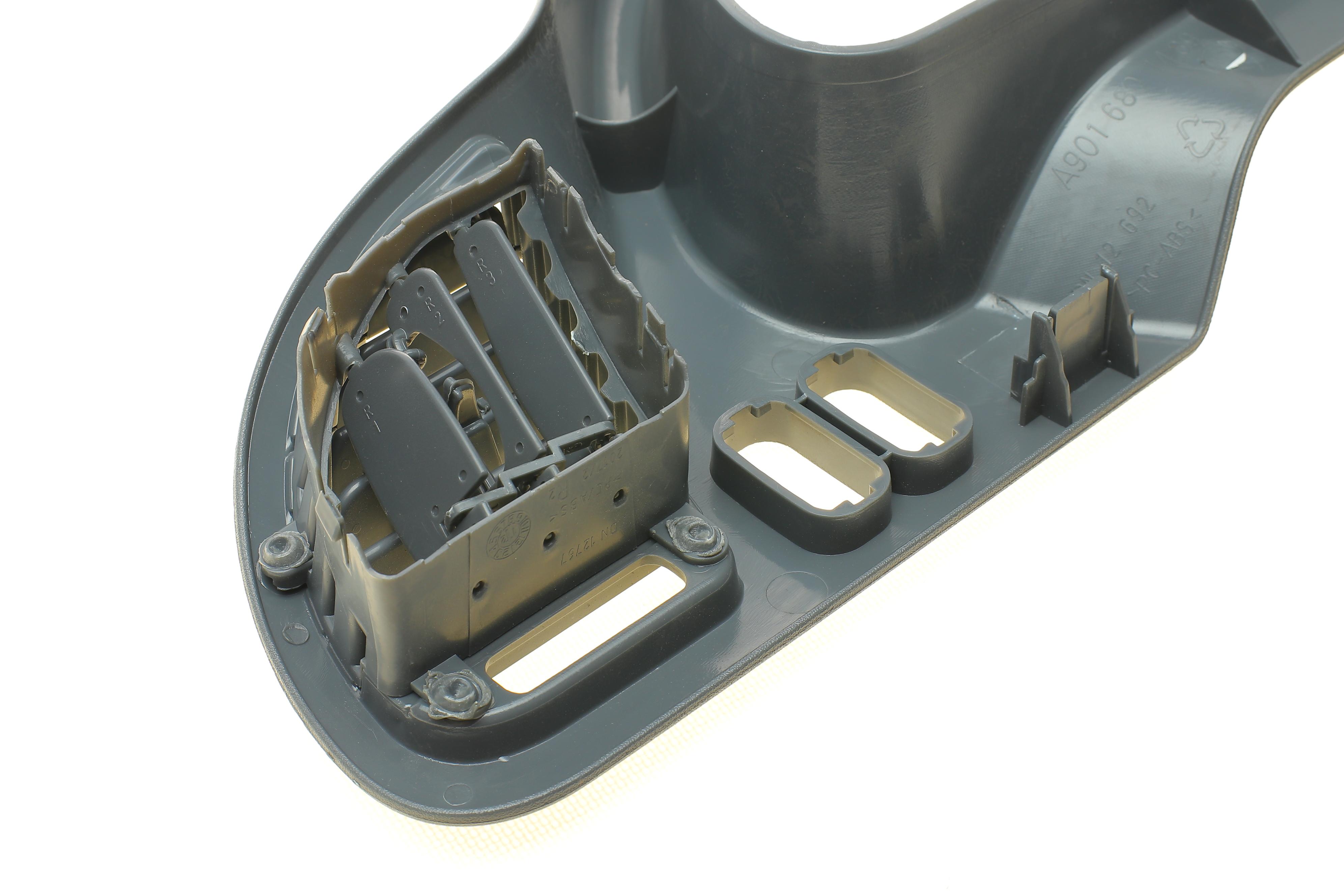 Накладка панелі приладів MB Sprinter CDI