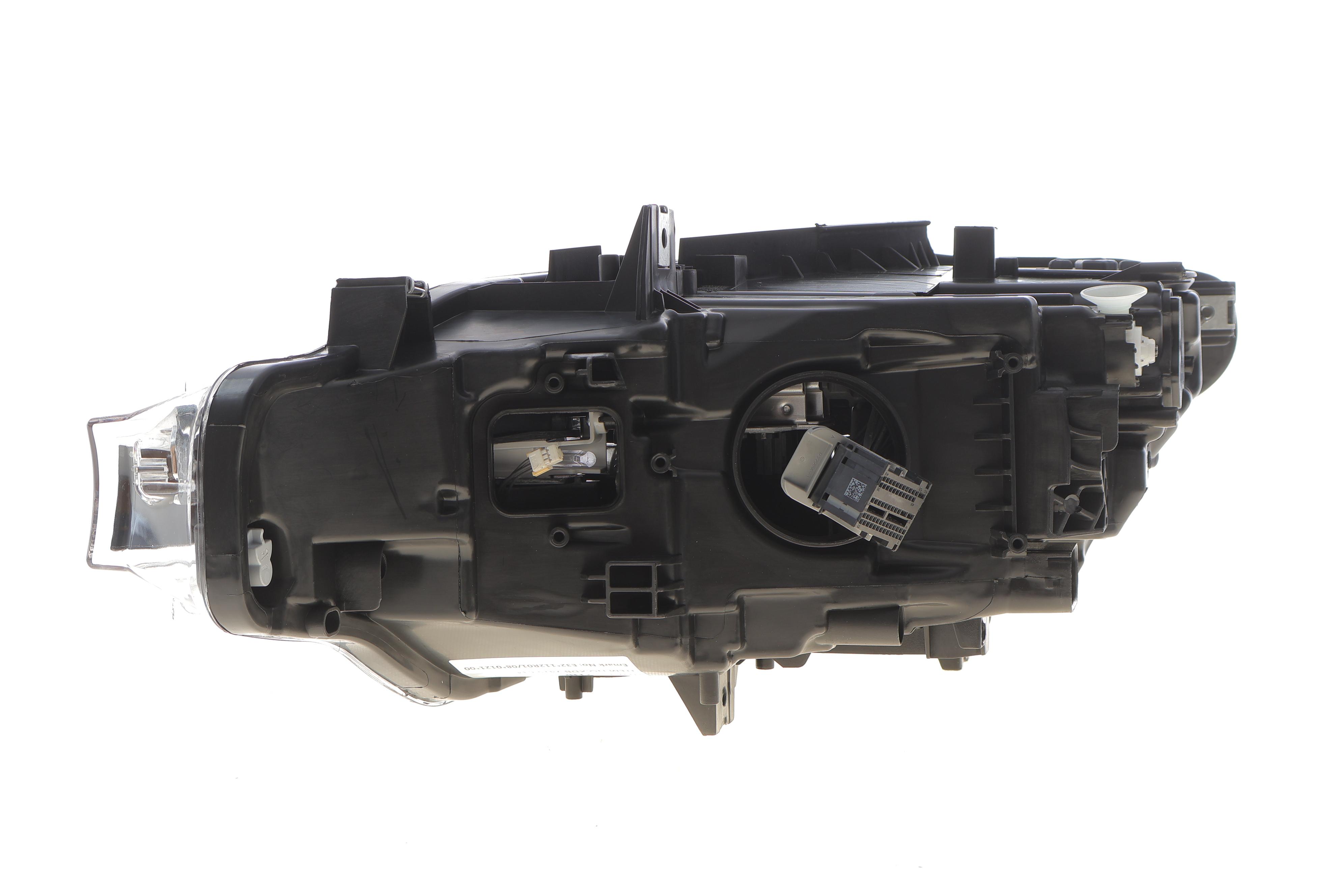 Фара (R) BMW 3 (F30/F80) 11-18 (LED)