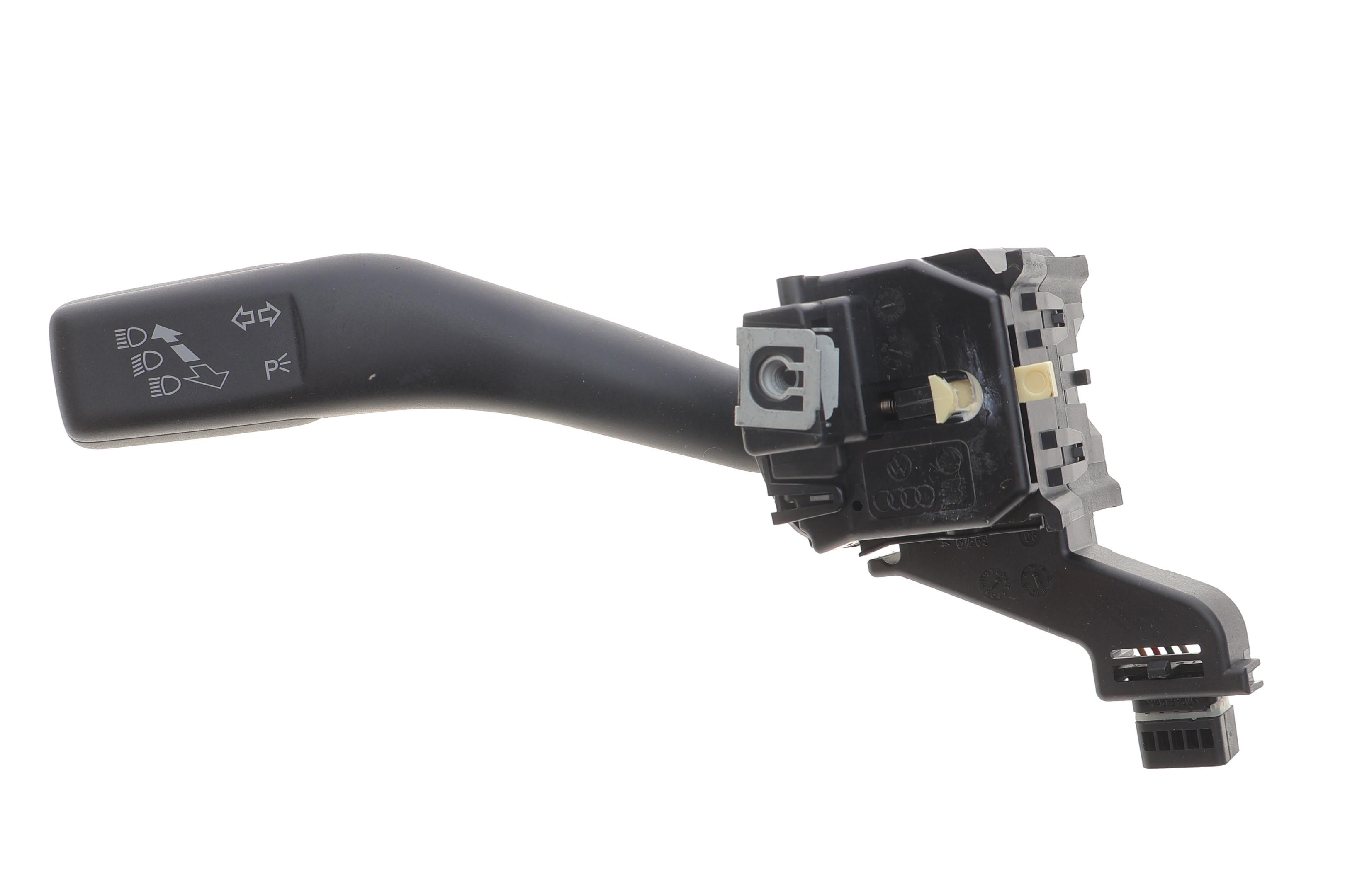 Перемикач світла фар VW Caddy III 1.9-2.0 TDI 04-15