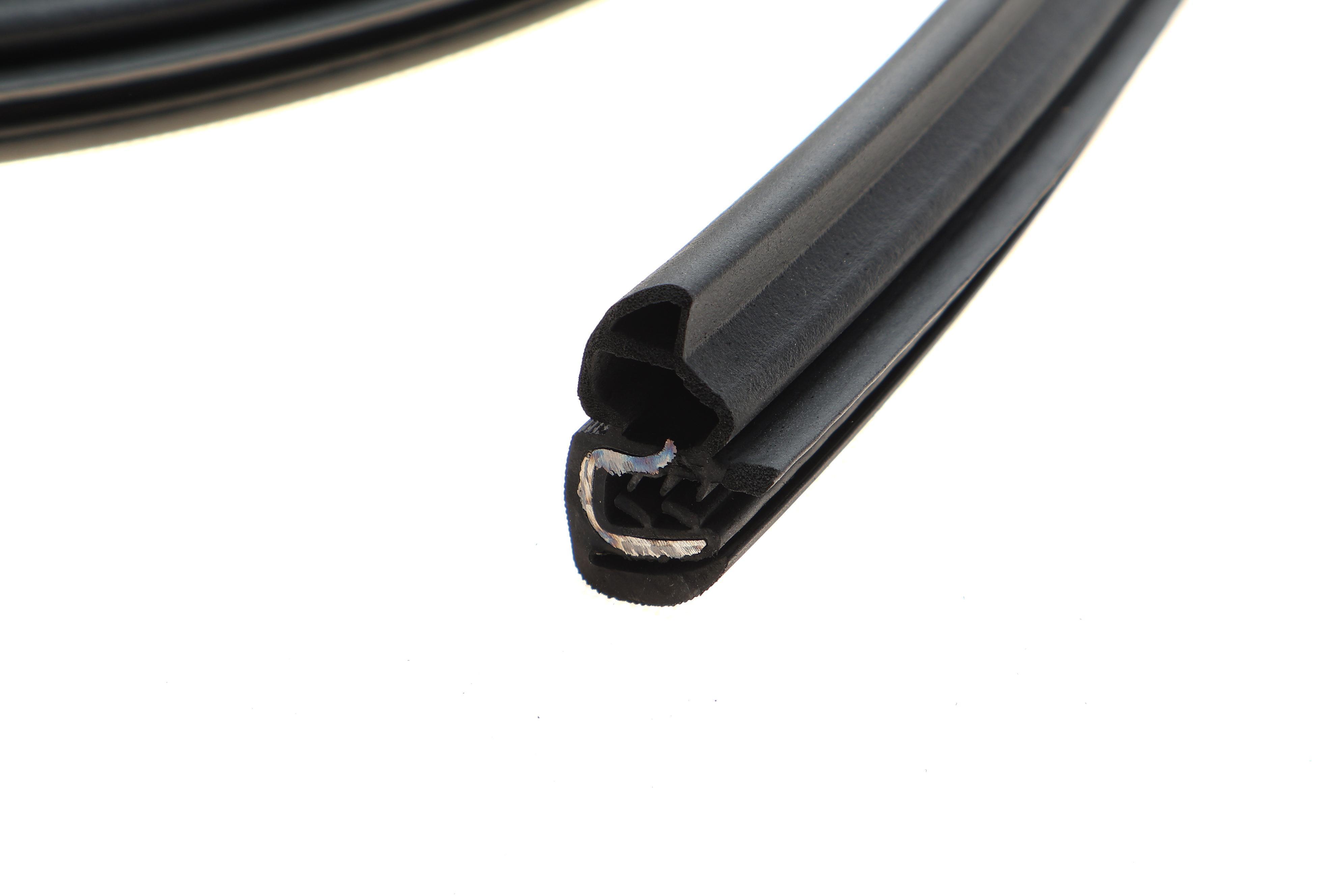 Ущільнювач дверей (передніх) MB Sprinter/VW Crafter 06-