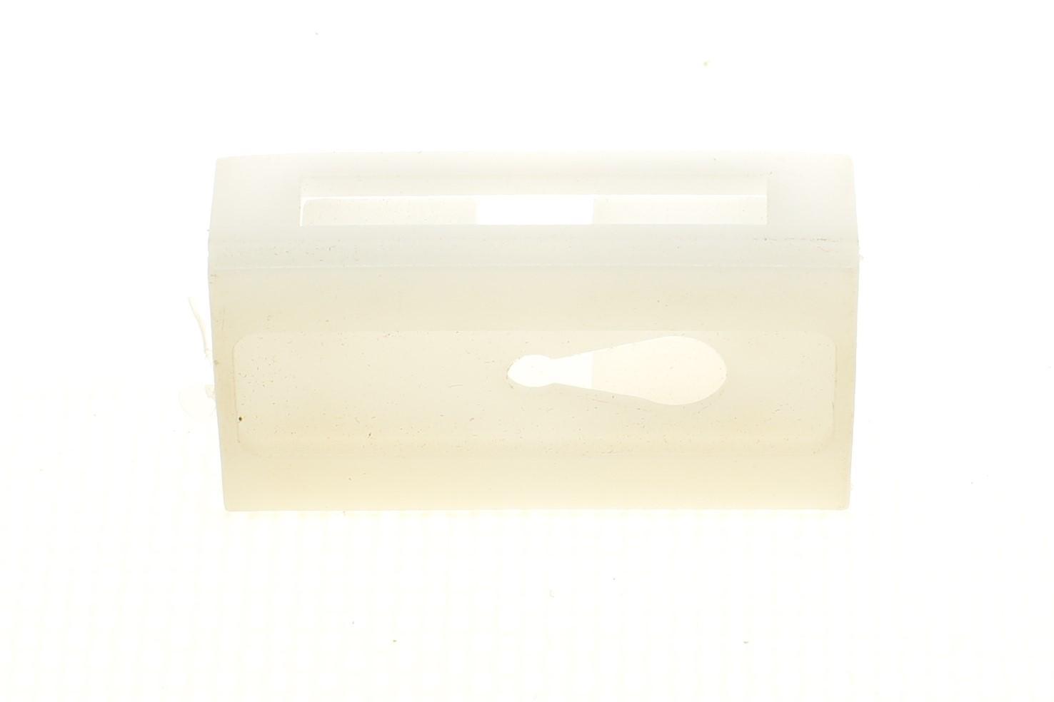 Кріплення планки скла лобового MB Vito (W638) 96-03 (L) (білий) (6389840861)