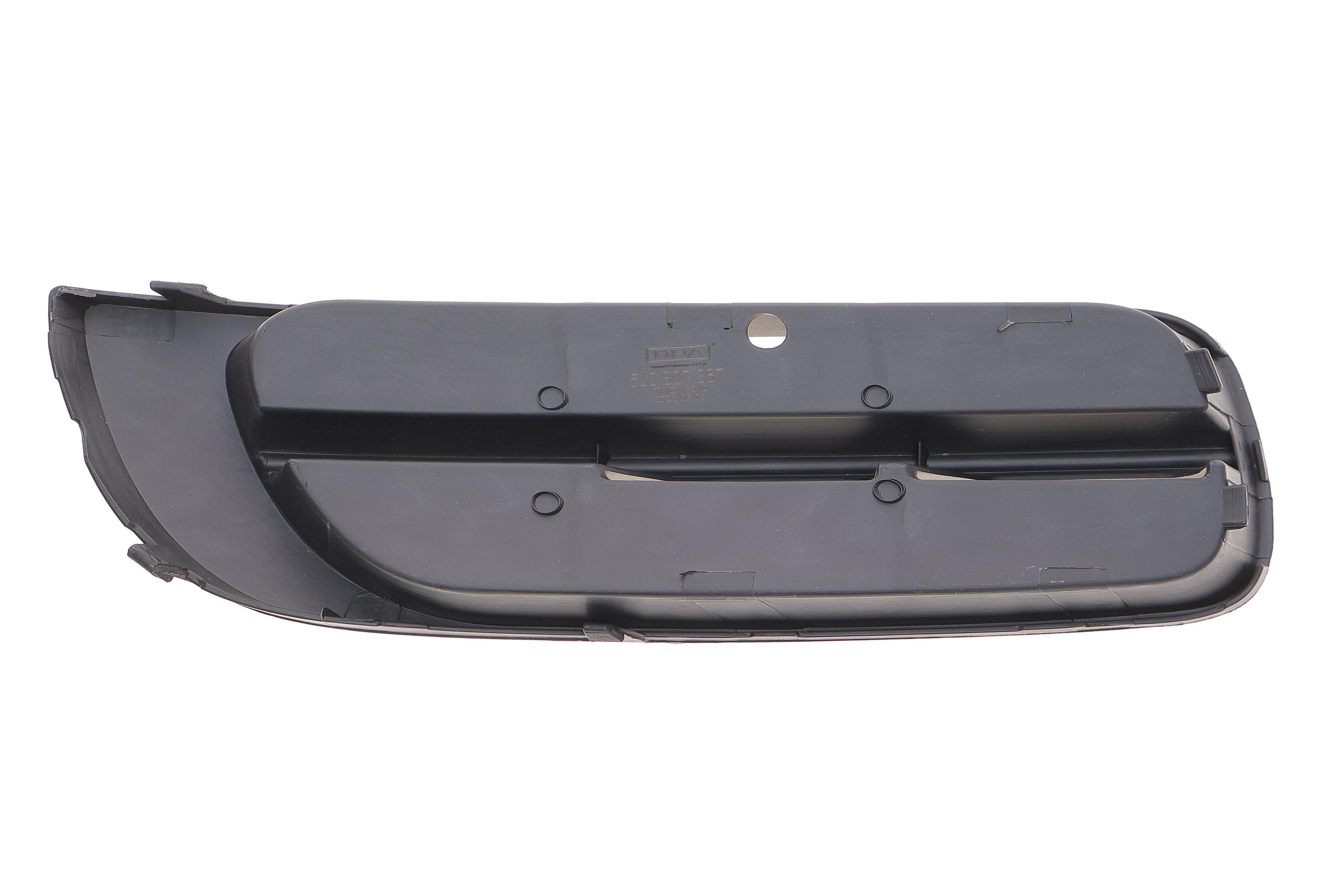 Вставка бампера (без протитуманки) Skoda Fabia/Roomster 06-14 (L)