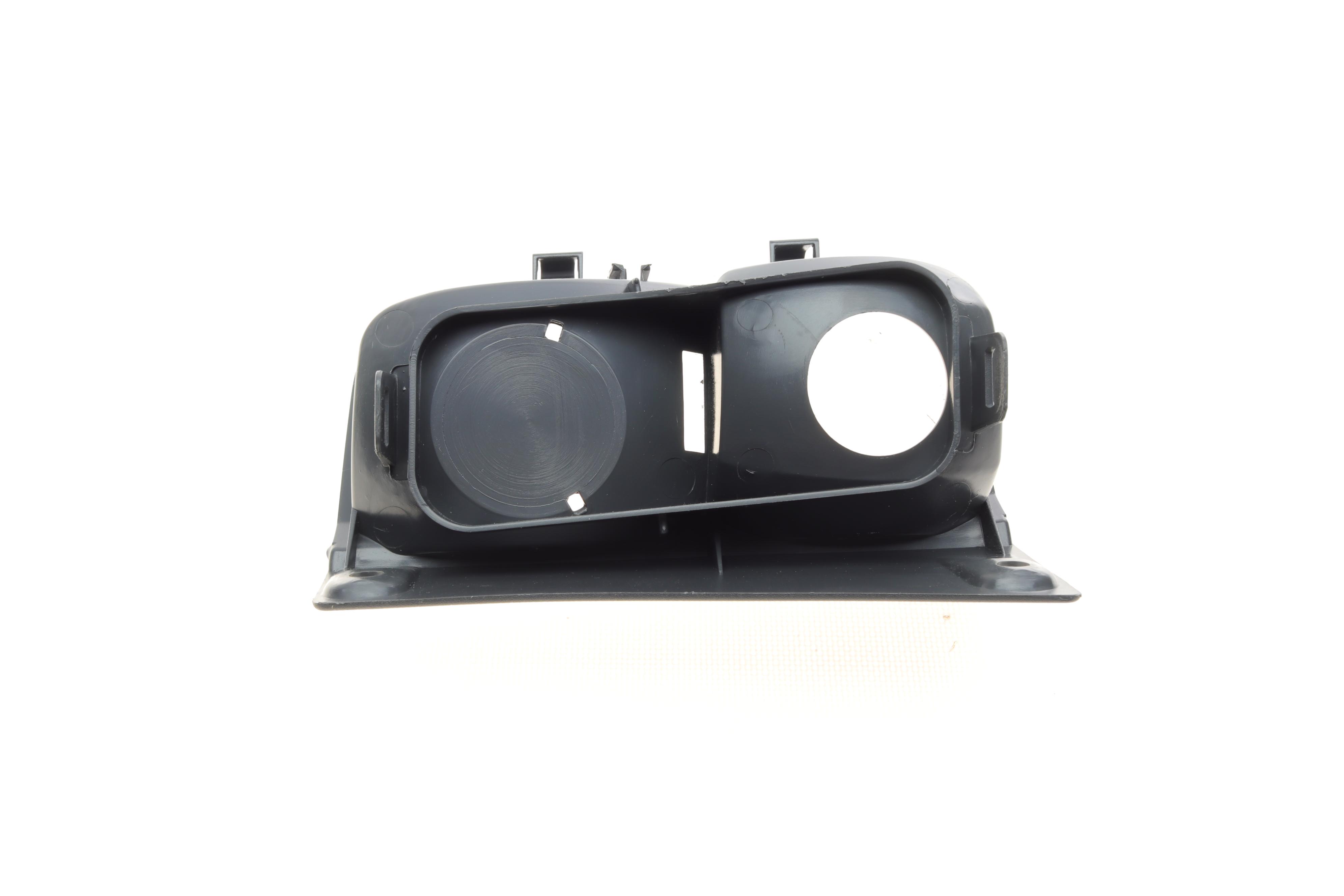 Ліхтар задній Renault Trafic 01-14 (R) (заднього ходу)