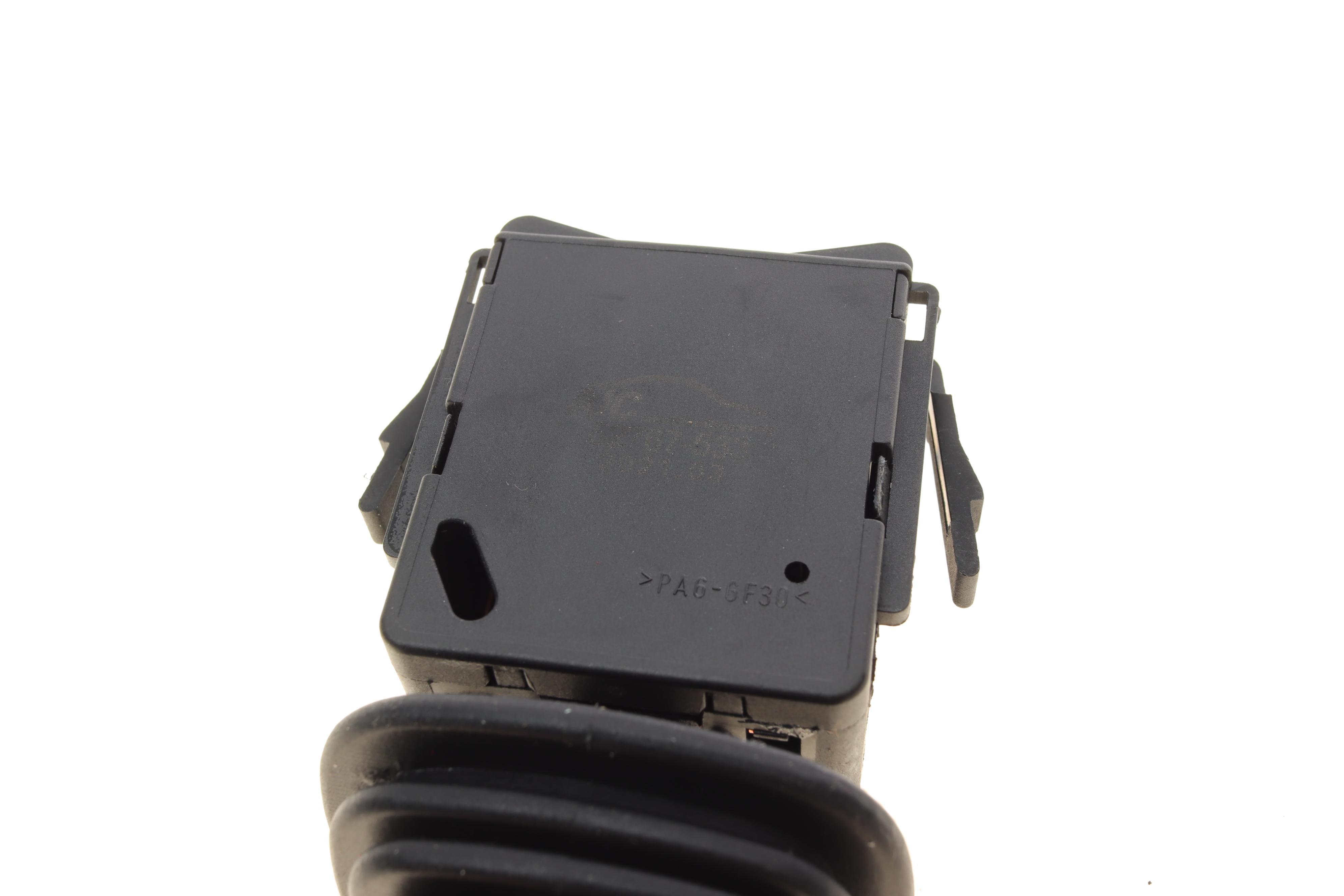 Перемикач поворотів Opel Combo 01-