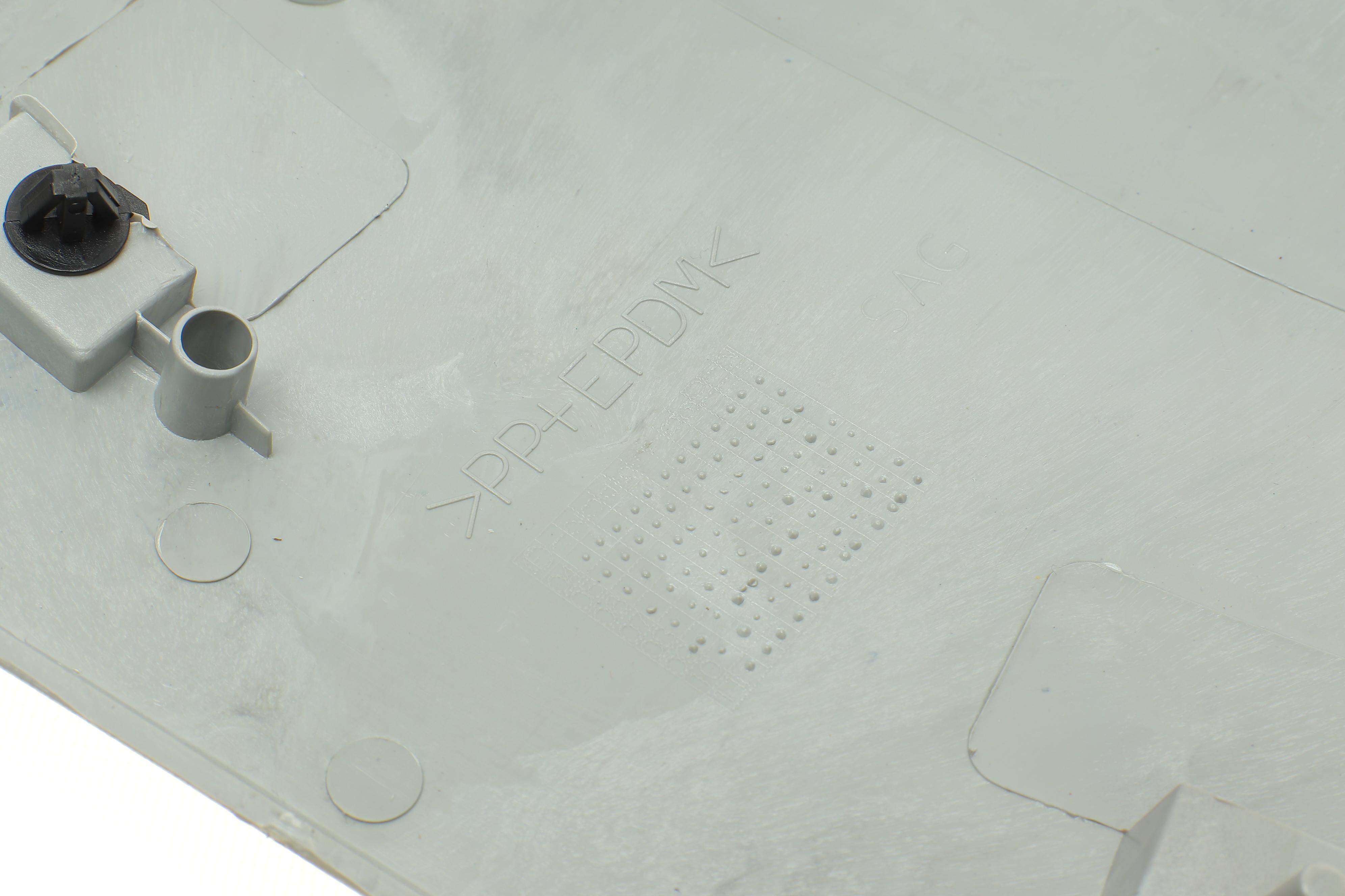 Кут бампера (заднього) Ford Connect 06- (R)