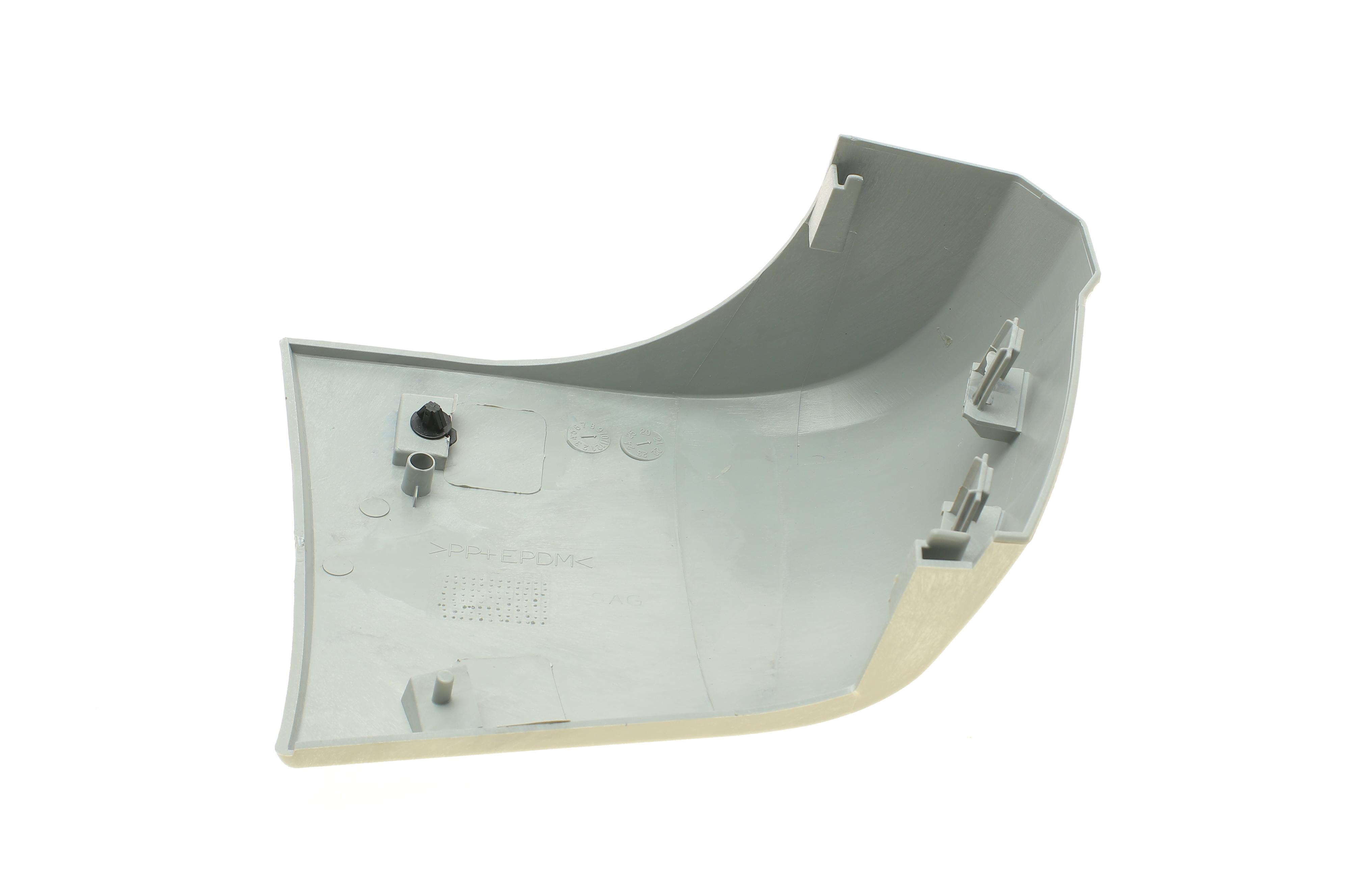 Кут бампера (заднього) Ford Connect 06- (R)