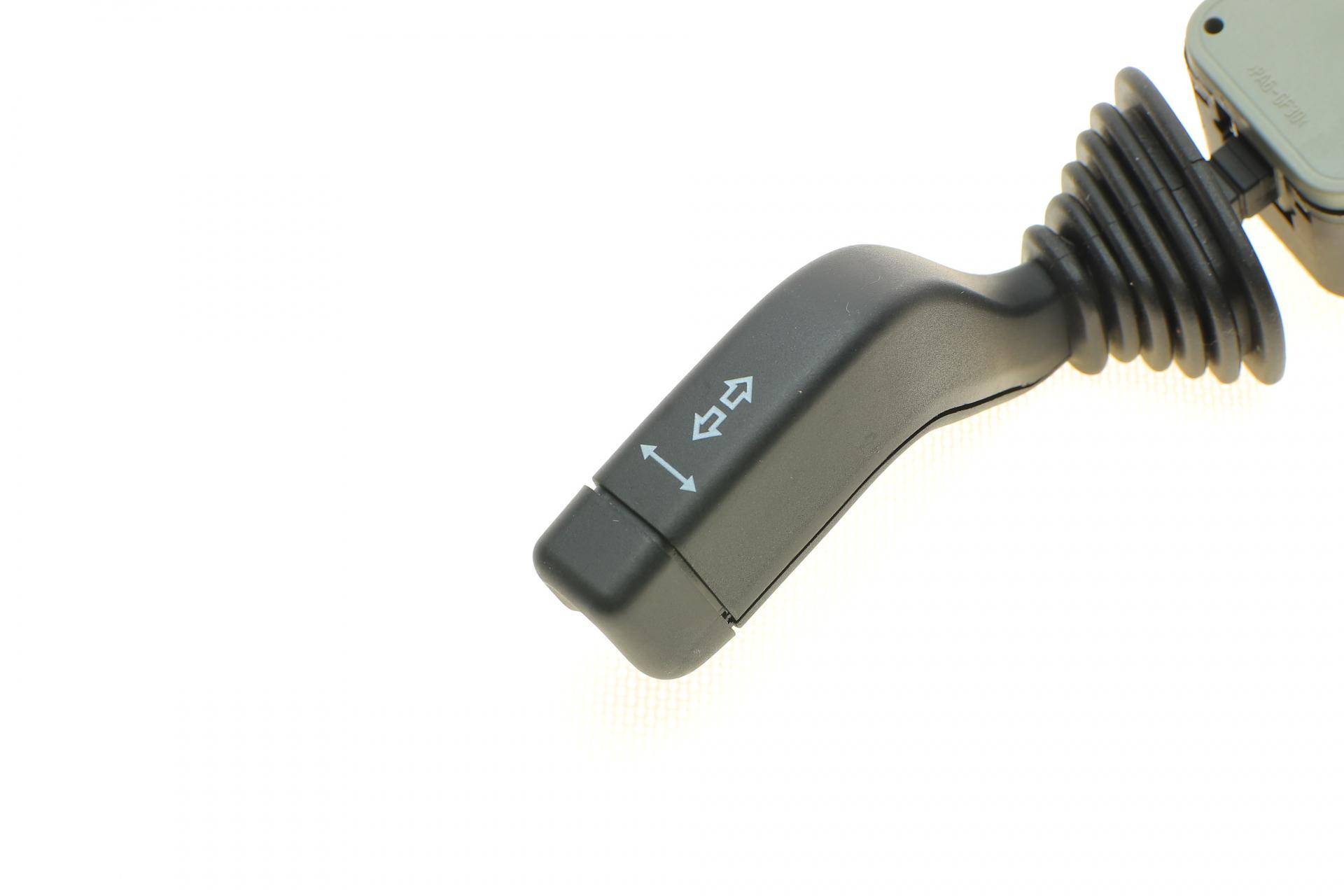 Перемикач поворотів Opel Agila/Astra F/Corsa B/Omega B/Vectra A/B 88-07