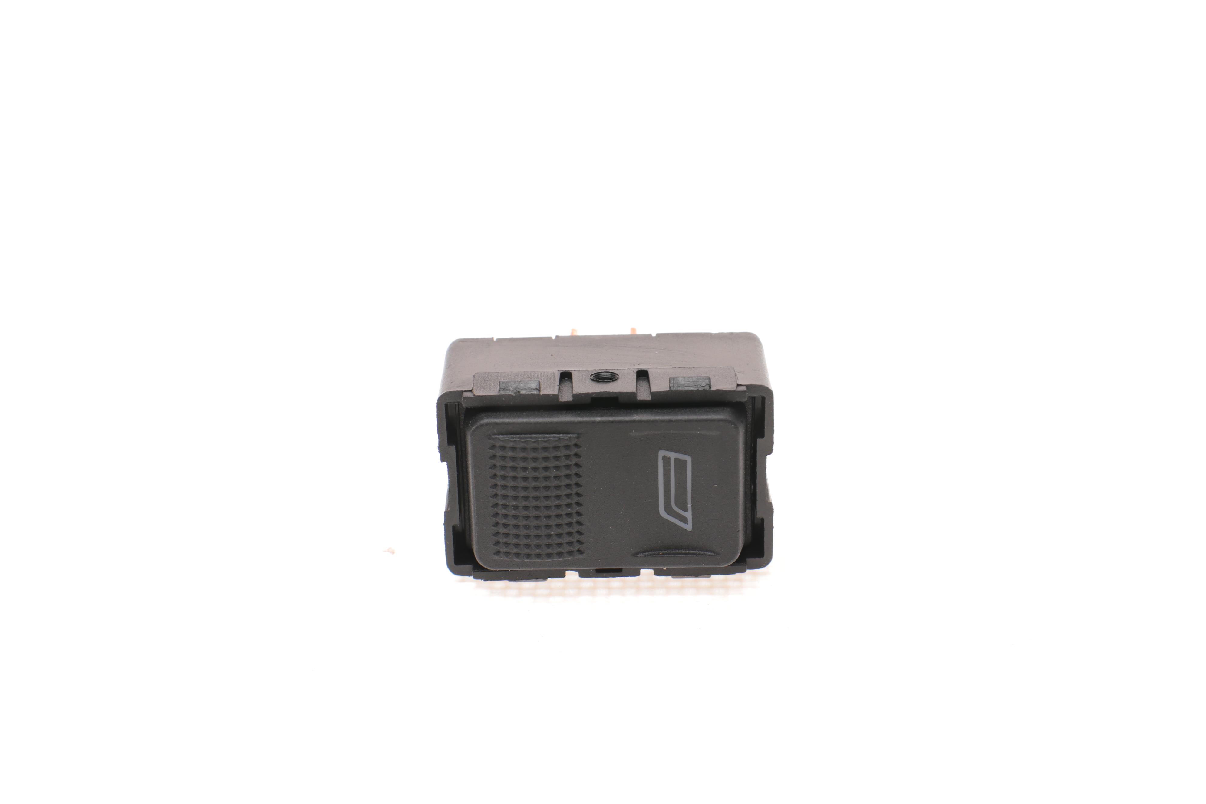 Кнопка склопідіймача Audi 80/100/A6 90-97