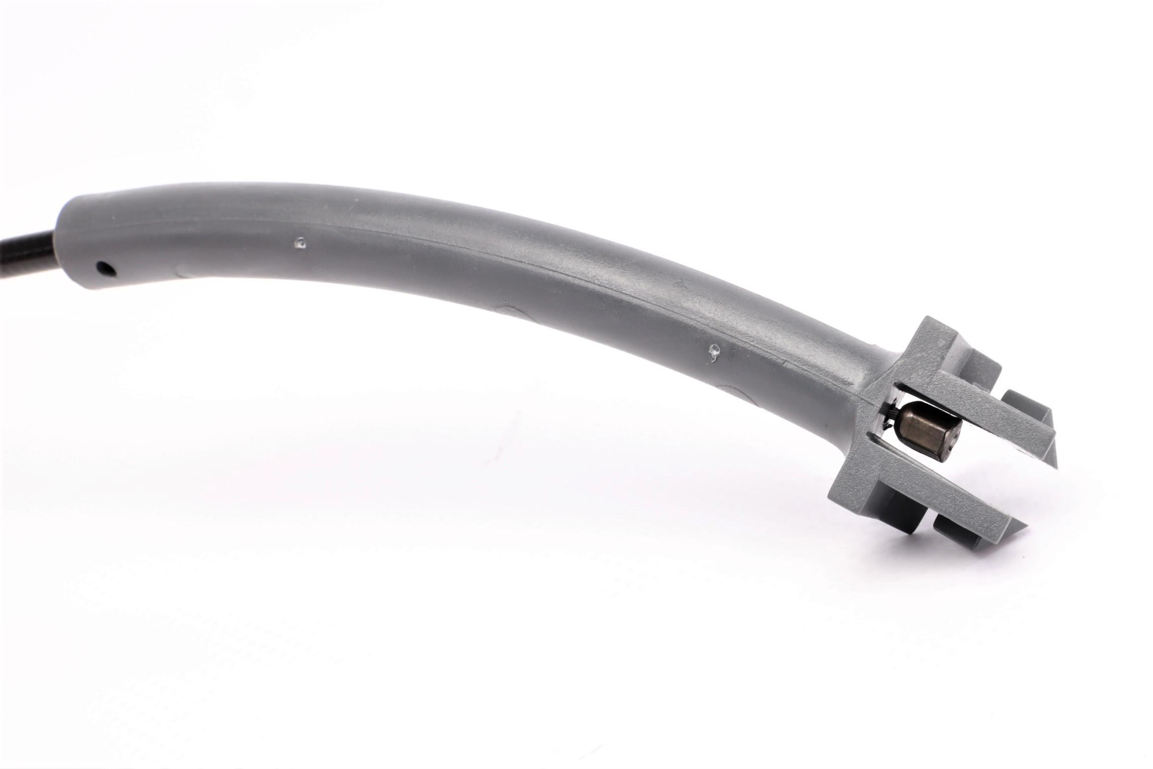 Трос регулювання cпинки сидіння Audi A3/VW Passat/Golf/Seat Leon 96-10 (471mm)