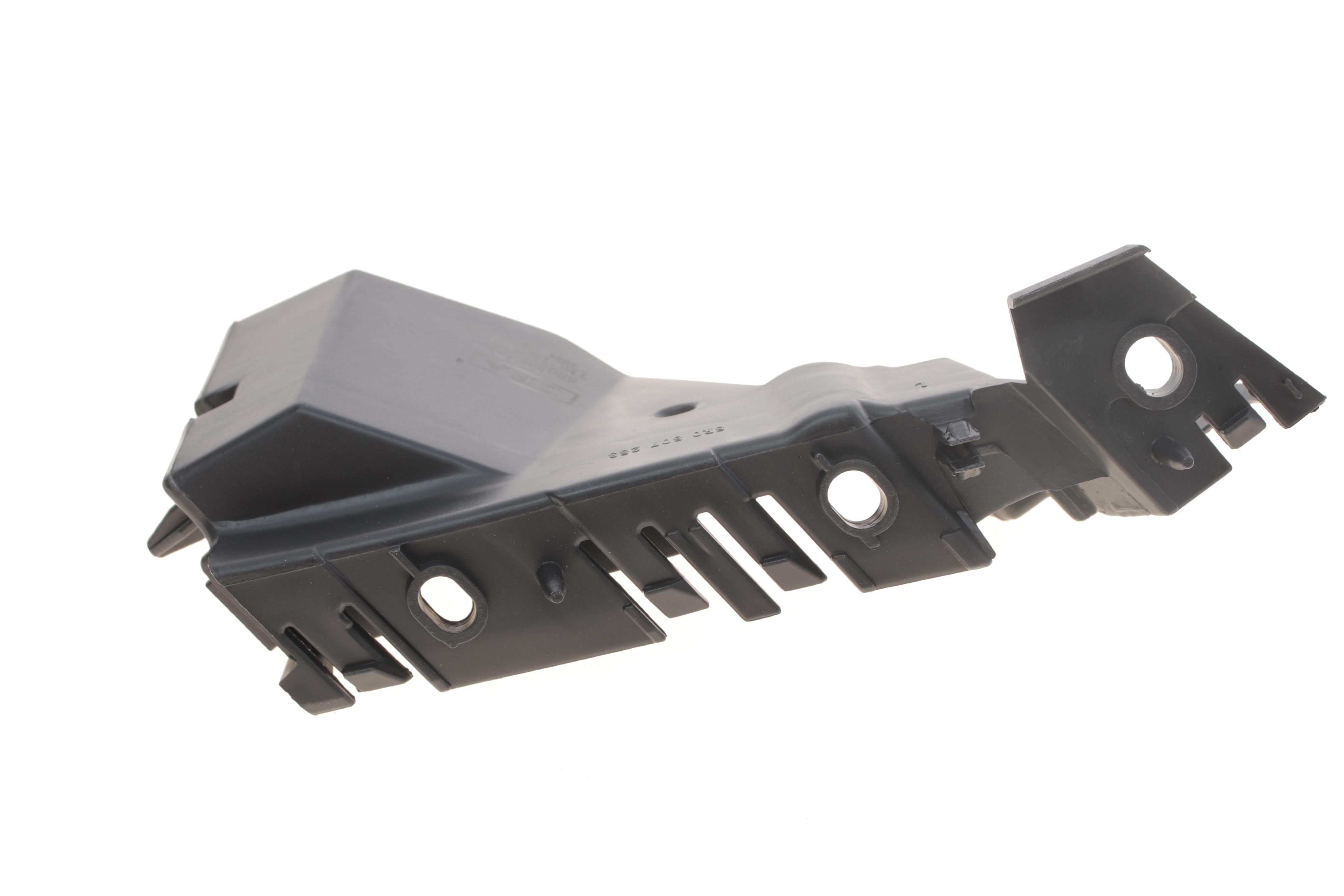 Кронштейн кріплення бампера (переднього/L) Audi Q5 08-17