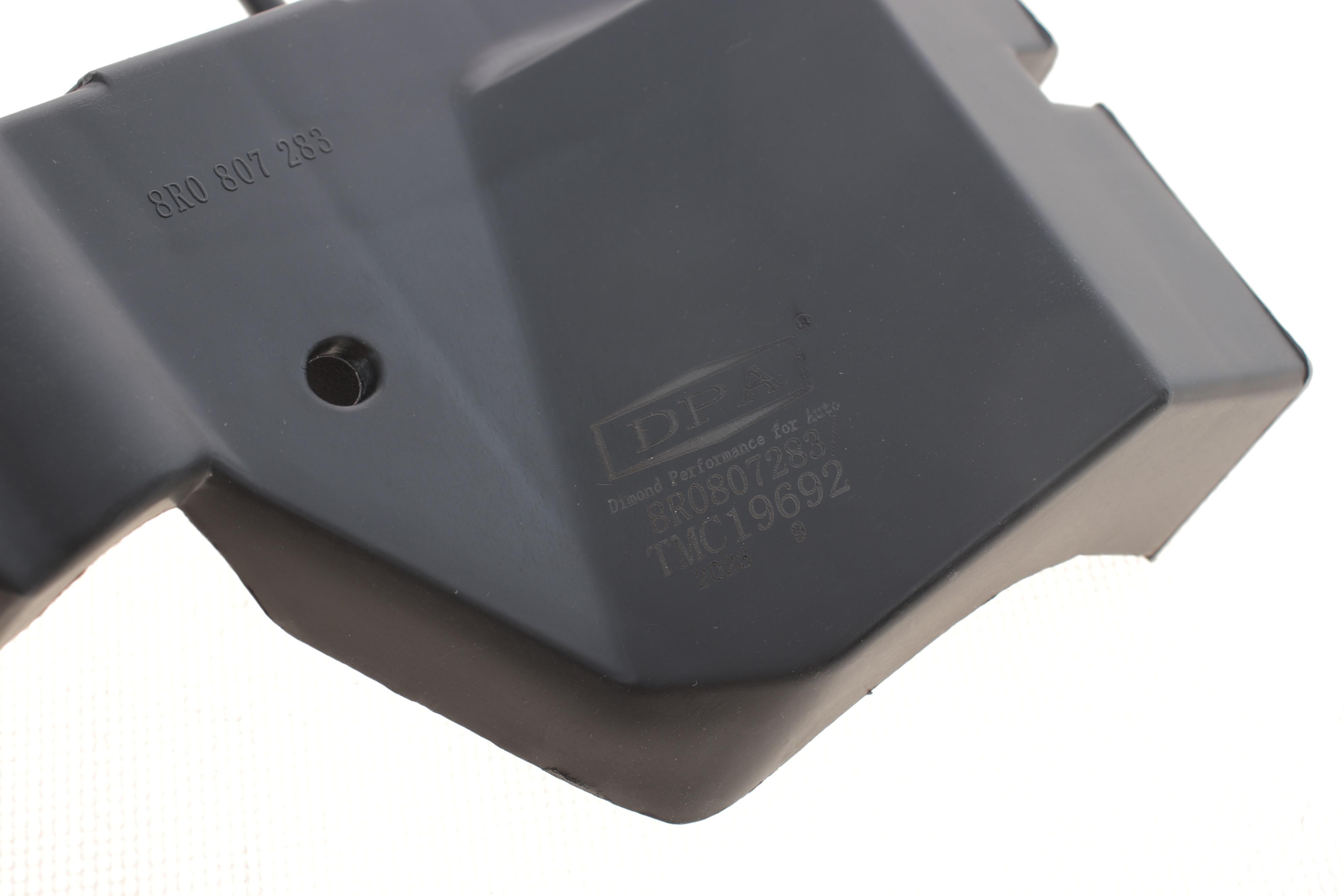 Кронштейн кріплення бампера (переднього/L) Audi Q5 08-17