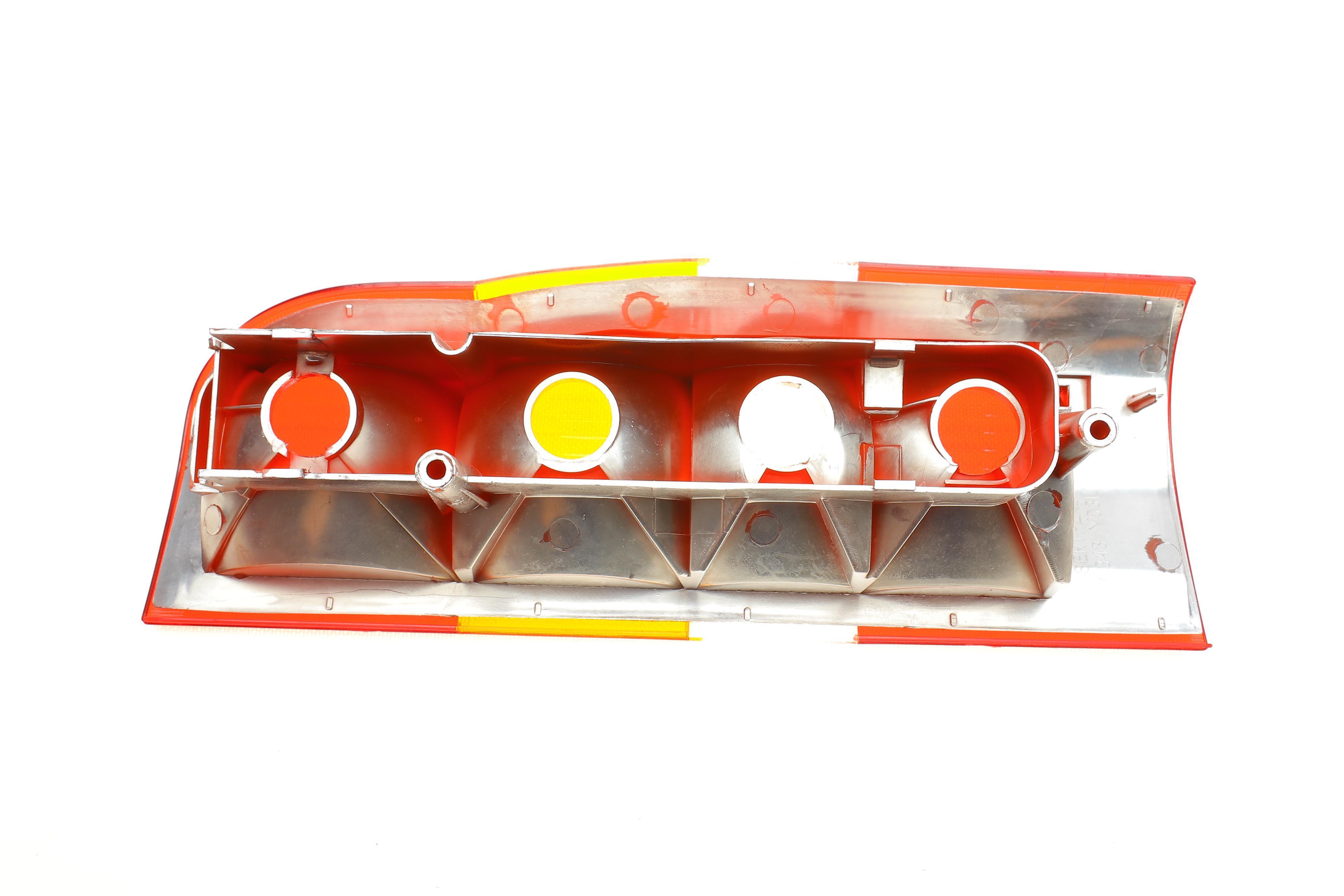 Ліхтар задній Ford Transit 00-06 (L) (P21/5W/P21W)