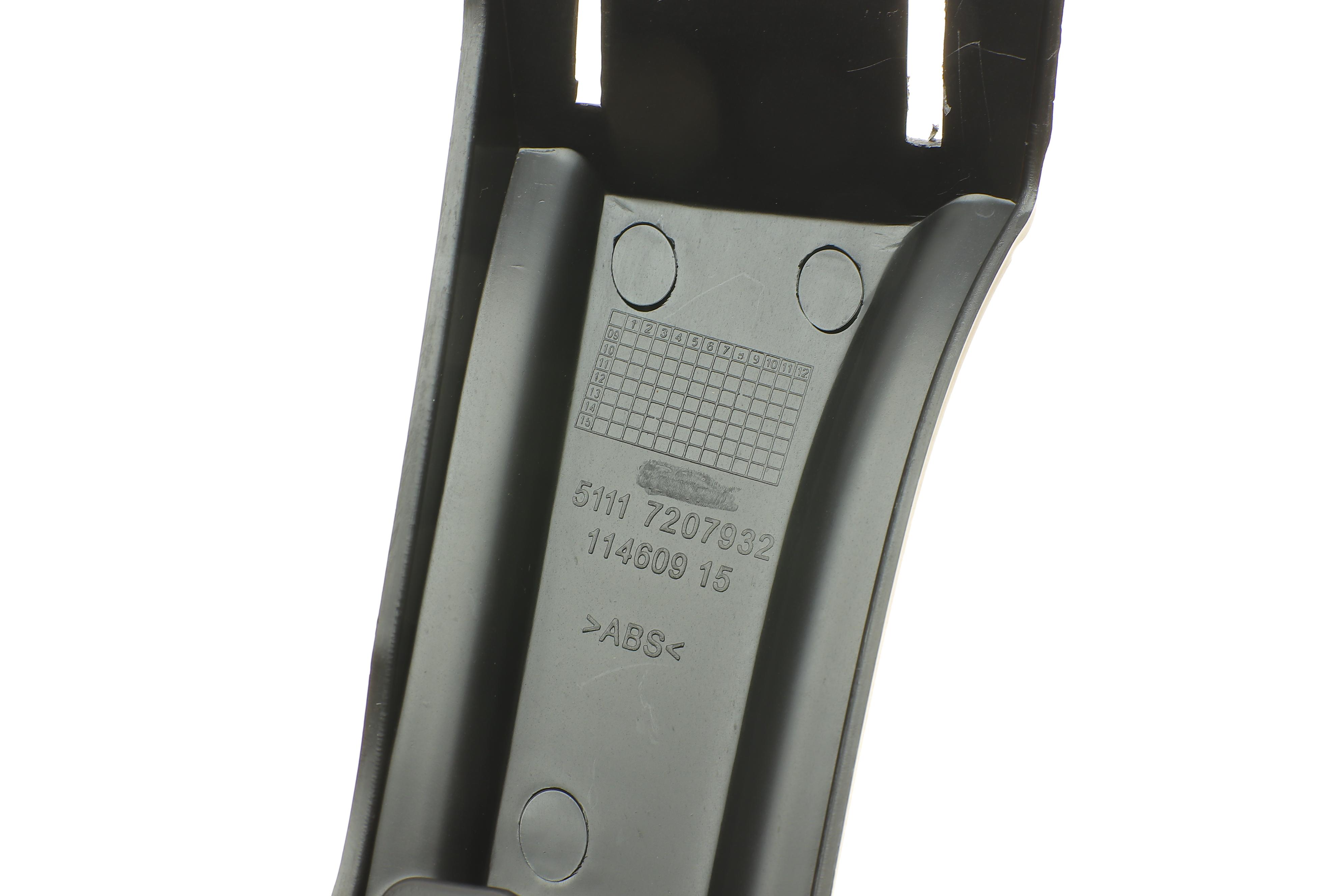 Кронштейн кріплення крила (переднього/R) BMW 5 (F10) 10-17