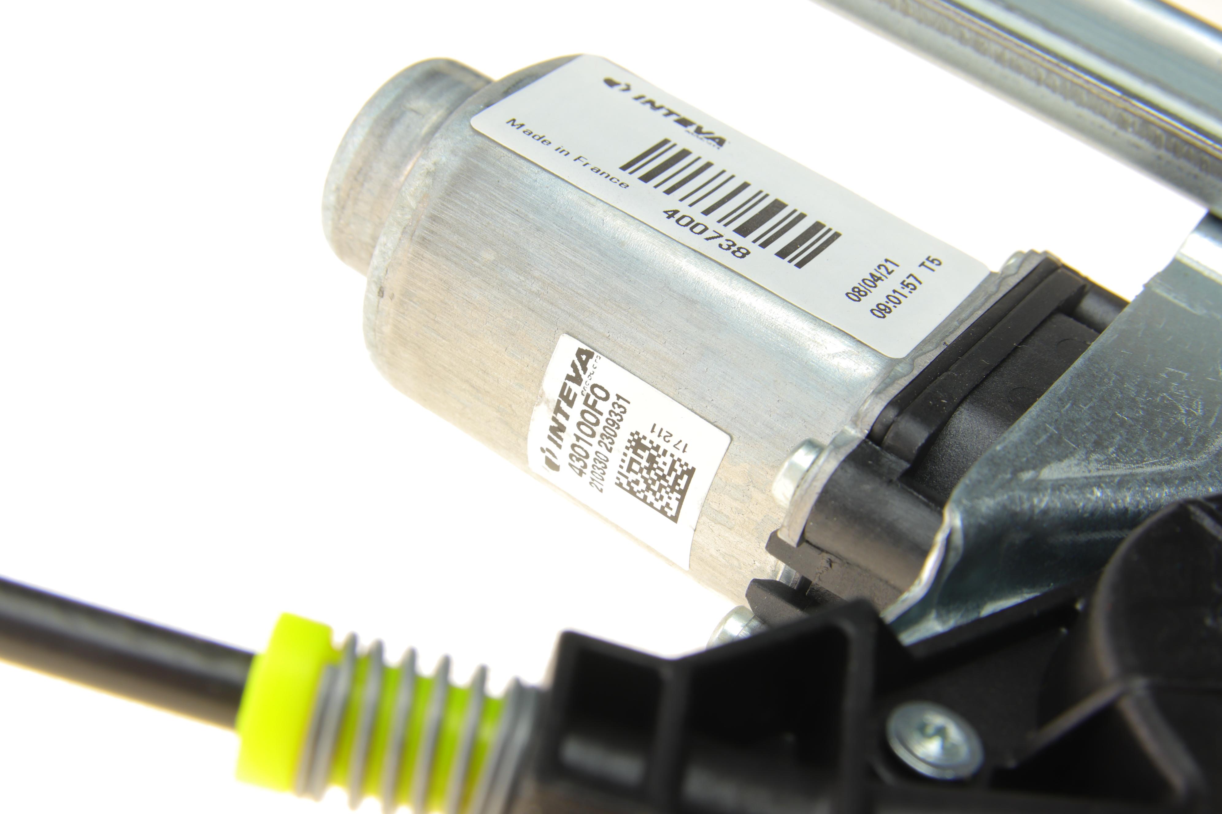 Склопідіймач (передній) Citroen Jumpy/Fiat Scudo 07- (L) (електро) (з моторчиком)