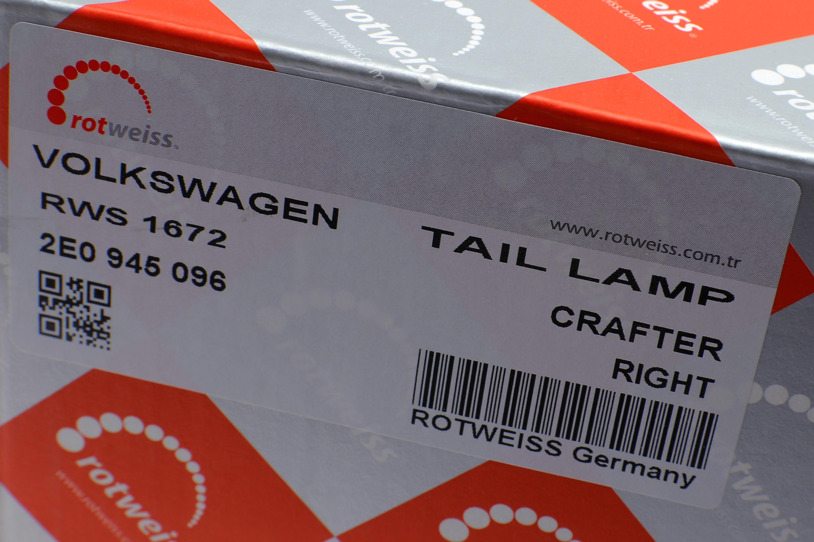 Ліхтар задній VW Crafter 06- (R)