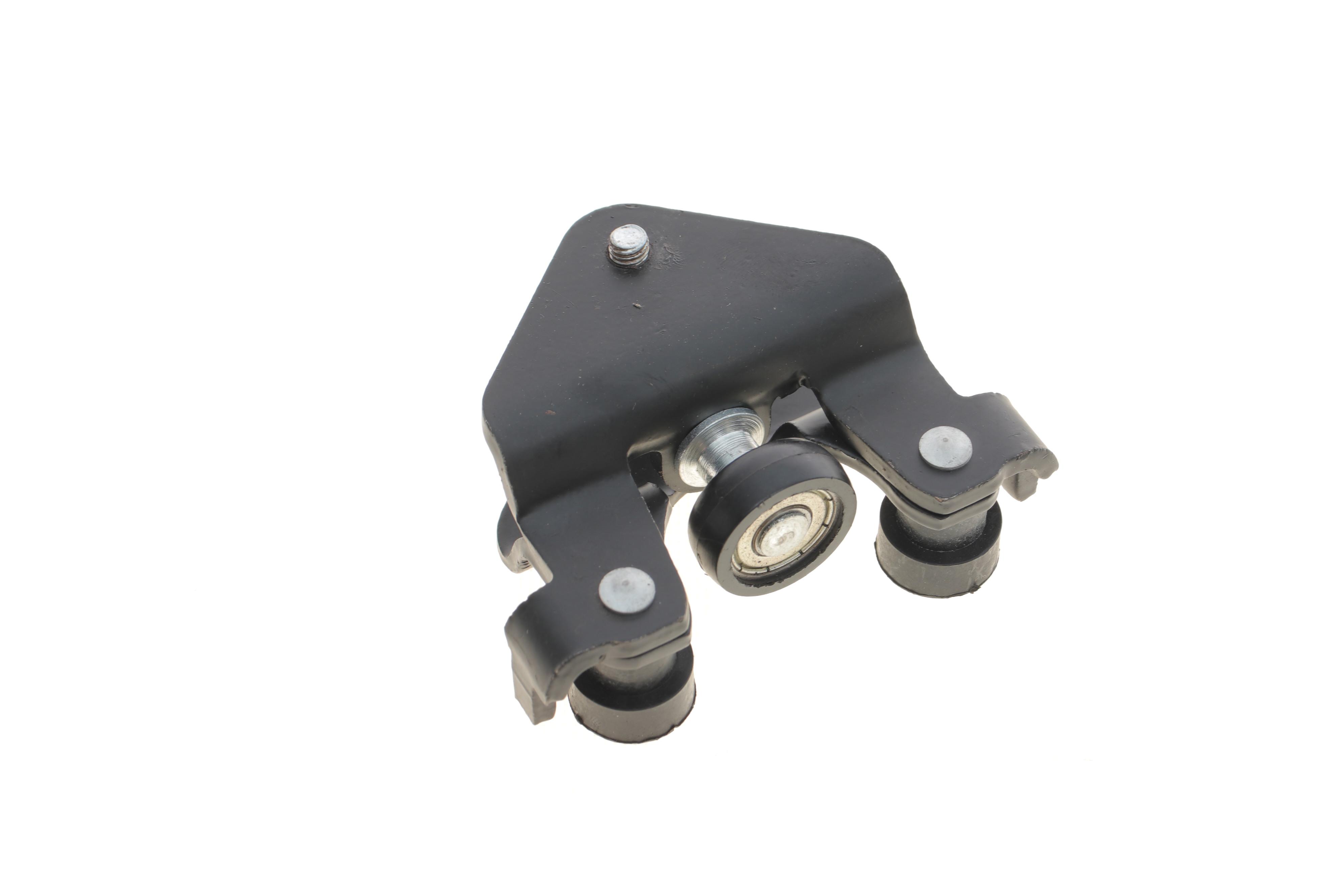 Ролик дверей (бічних/нижній) Opel Combo 01- (R)