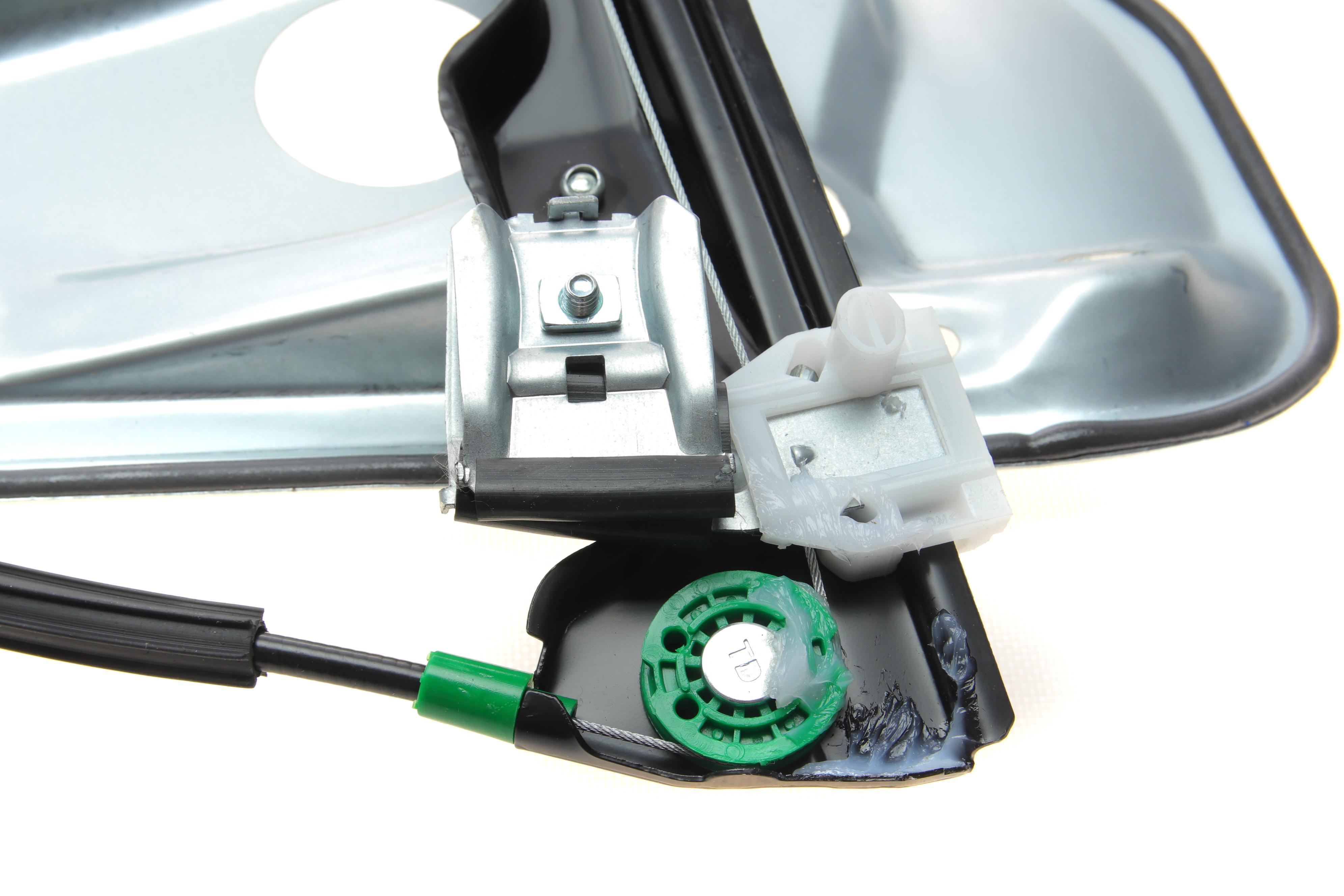 Склопідіймач (передній) Skoda Fabia 99-08 (R) (електро) (без моторчика) (з пластиною)