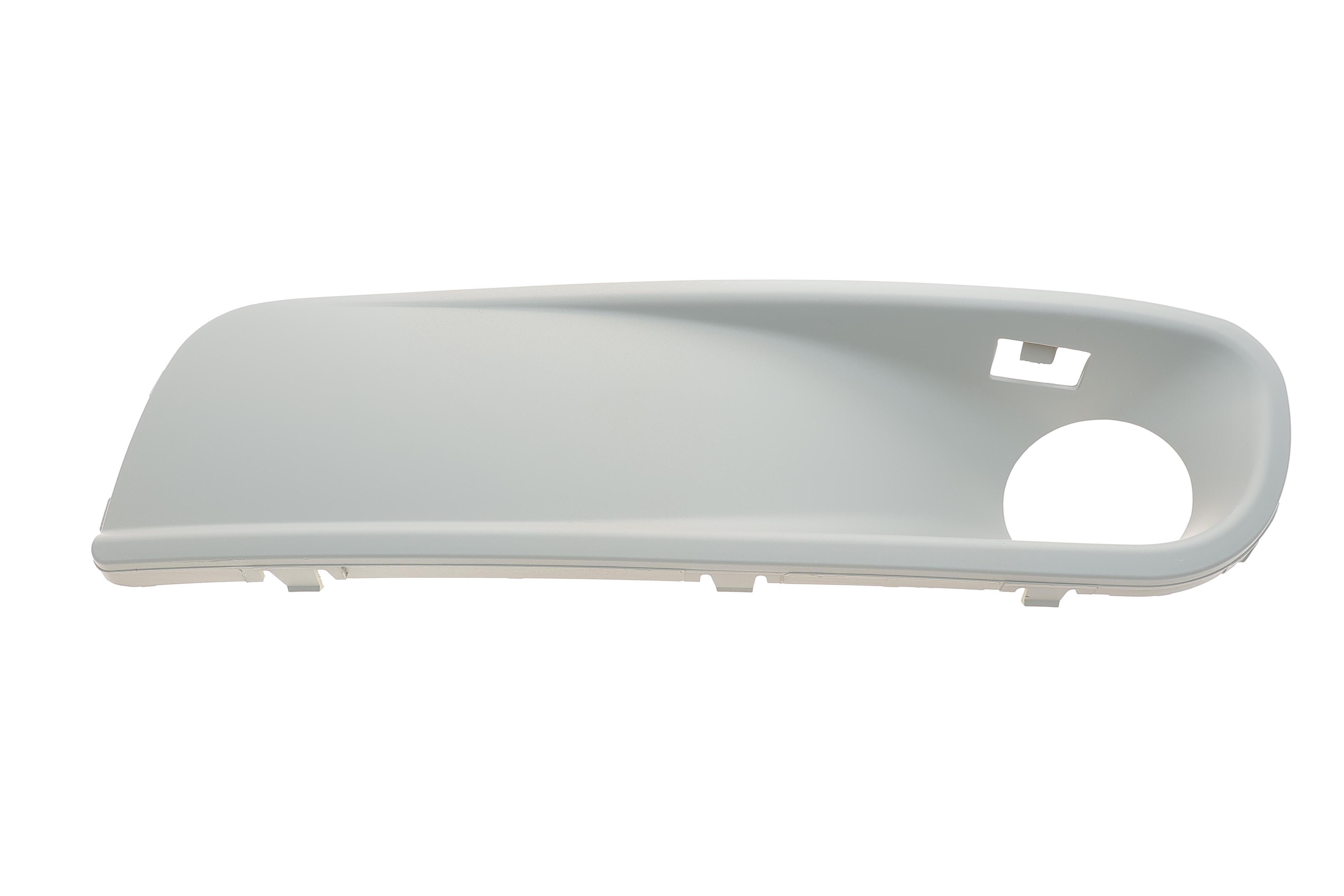 Вставка бампера (під протитуманку) VW T5 03-09 (L)