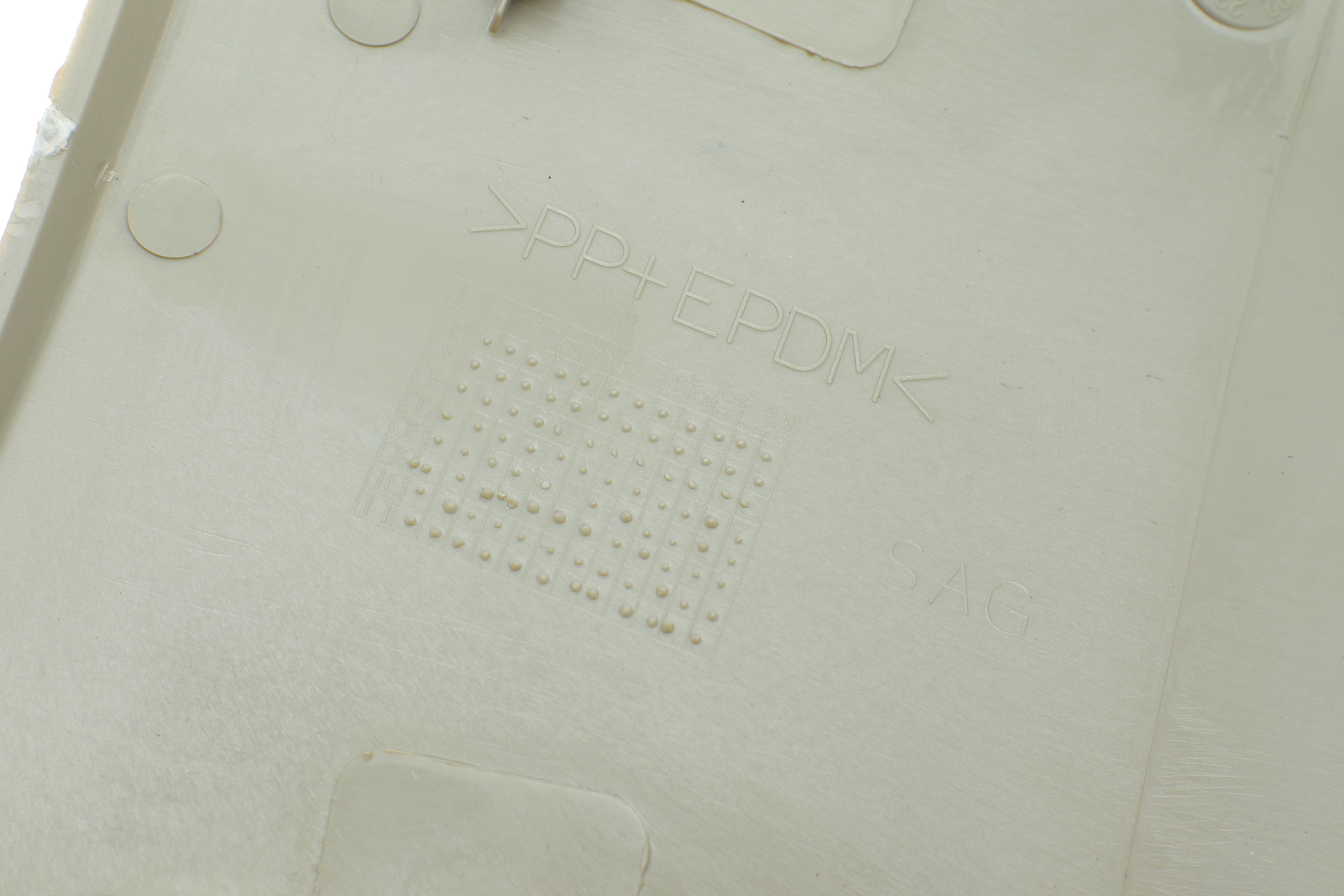 Кут бампера (заднього) Ford Connect 06- (R)