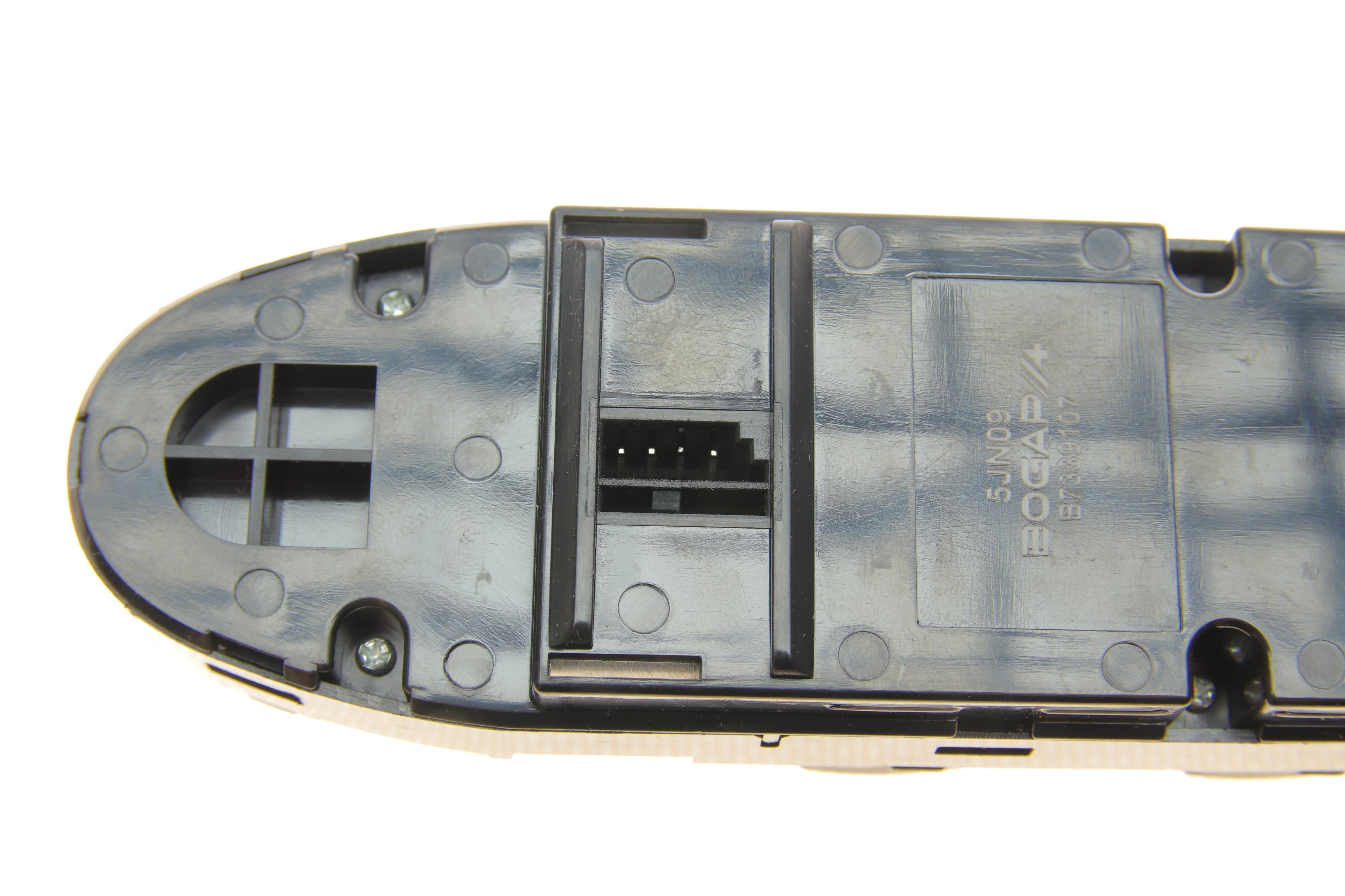 Кнопка склопідіймача (L) BMW 5 (E60/E61) 03-10 (блок)