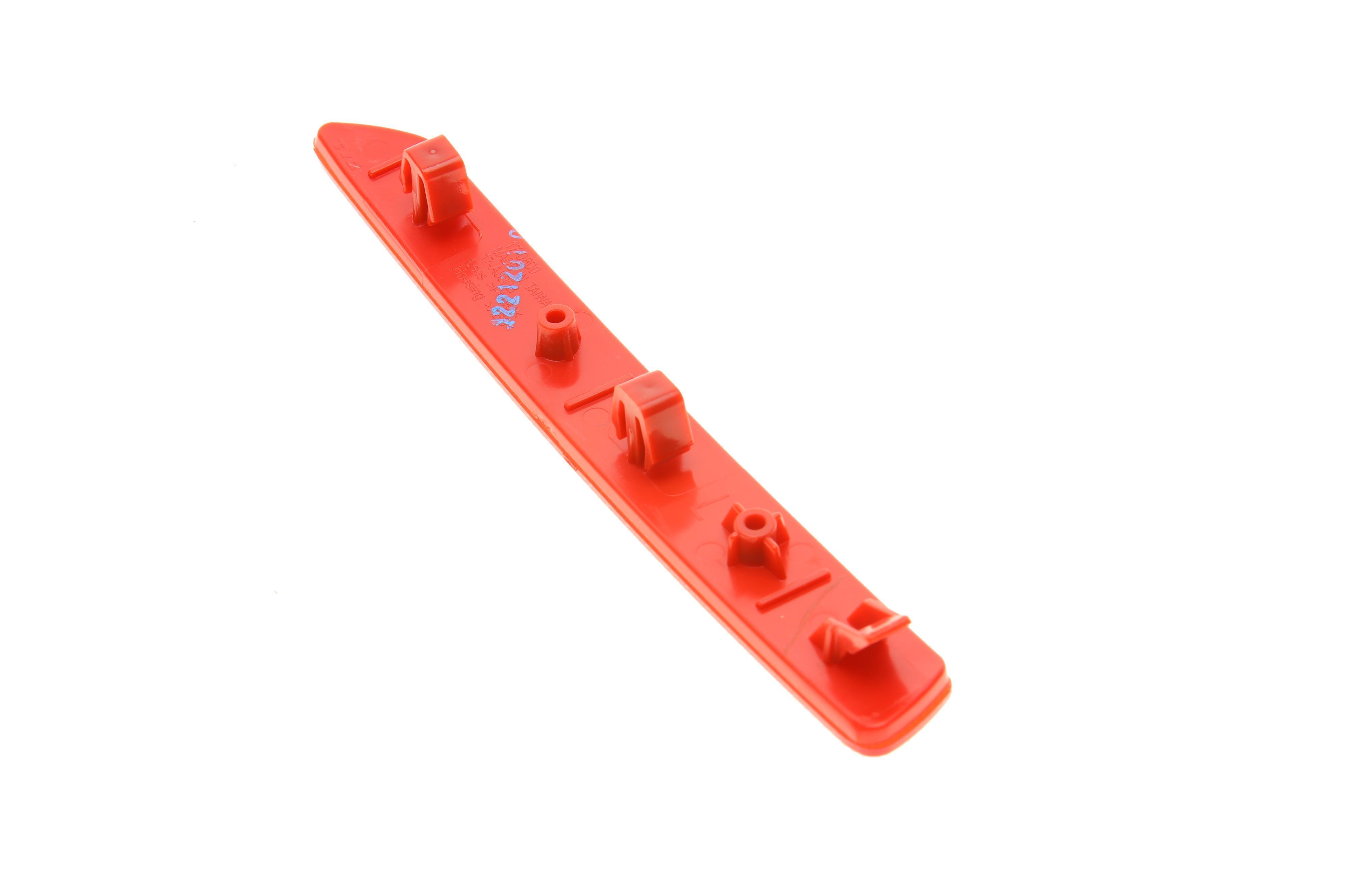 Світловідбивач бампера (заднього) BMW 3 (F30/F80) 14-19 (L)