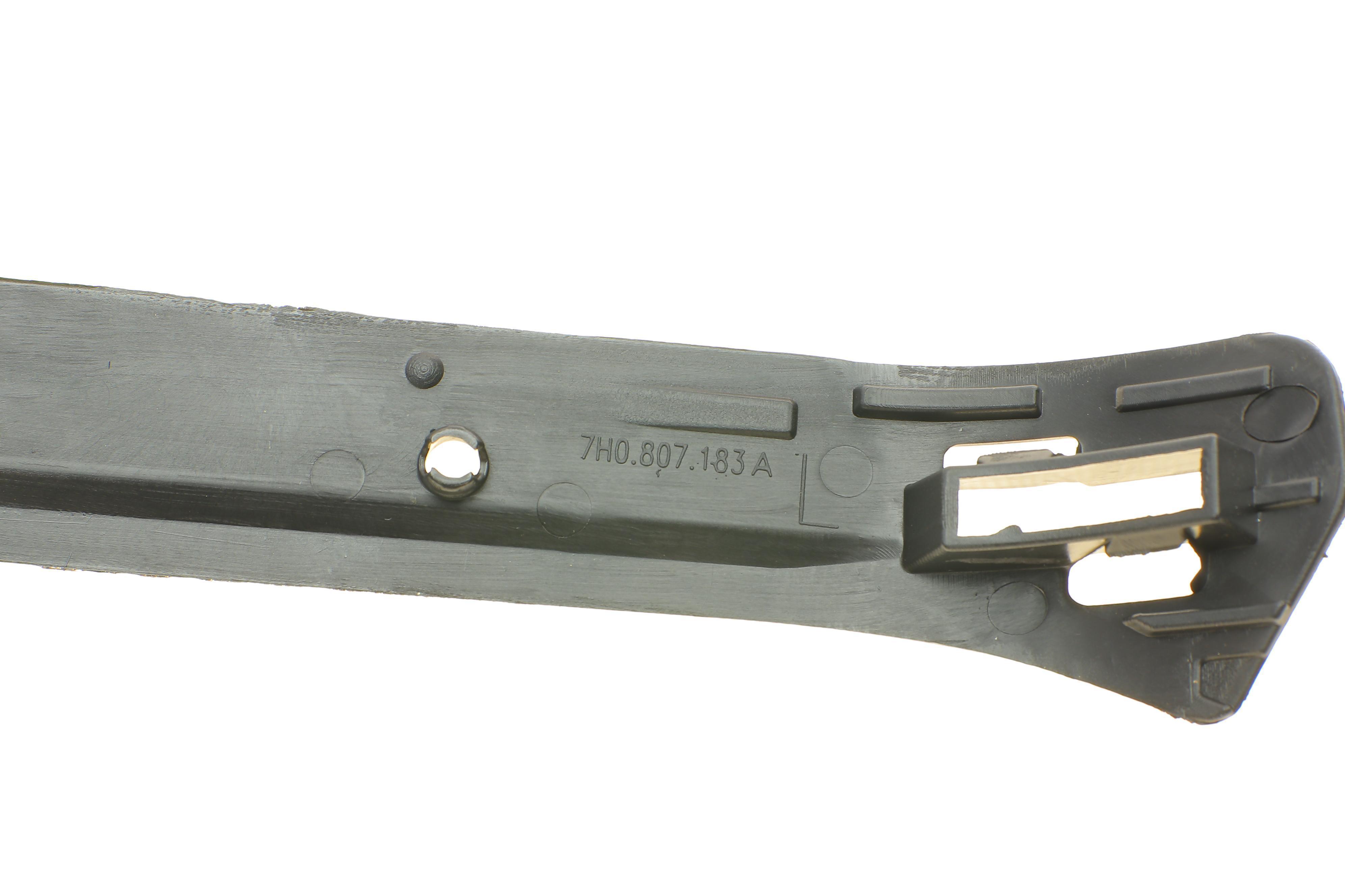 Кронштейн накладки бампера (переднього) VW T5 03-10 (L)