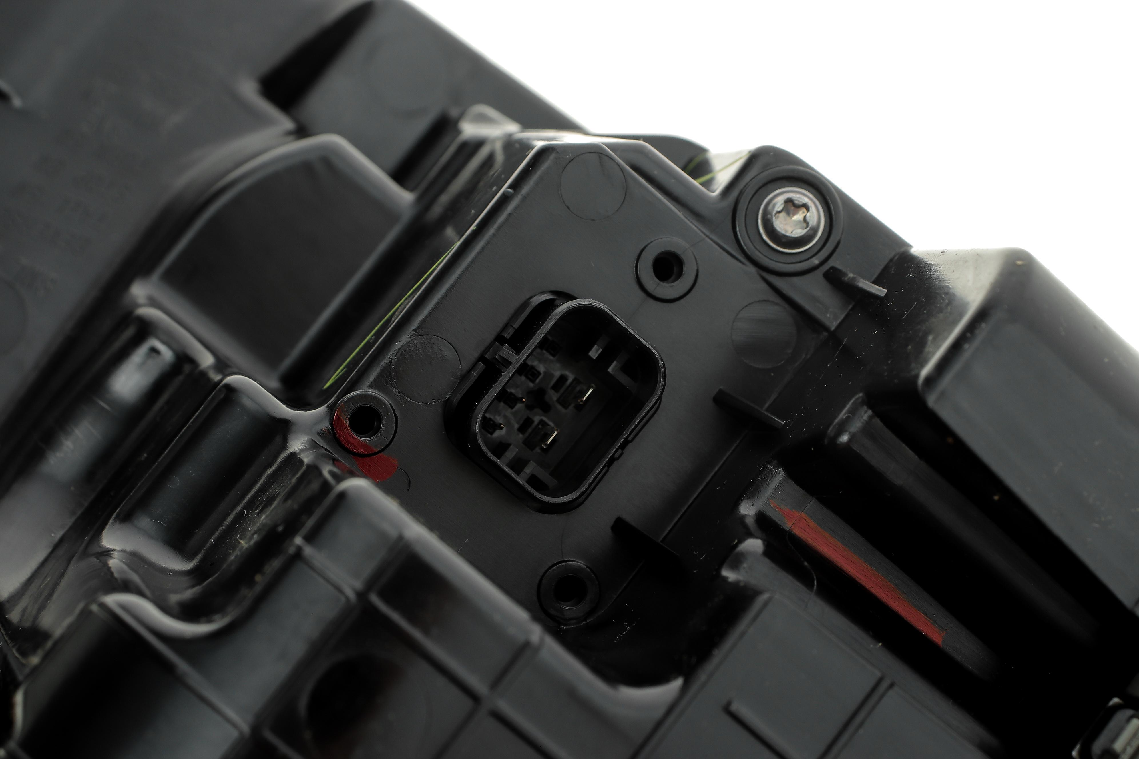 Ліхтар задній BMW X5 (G05/F95) 22- (L)