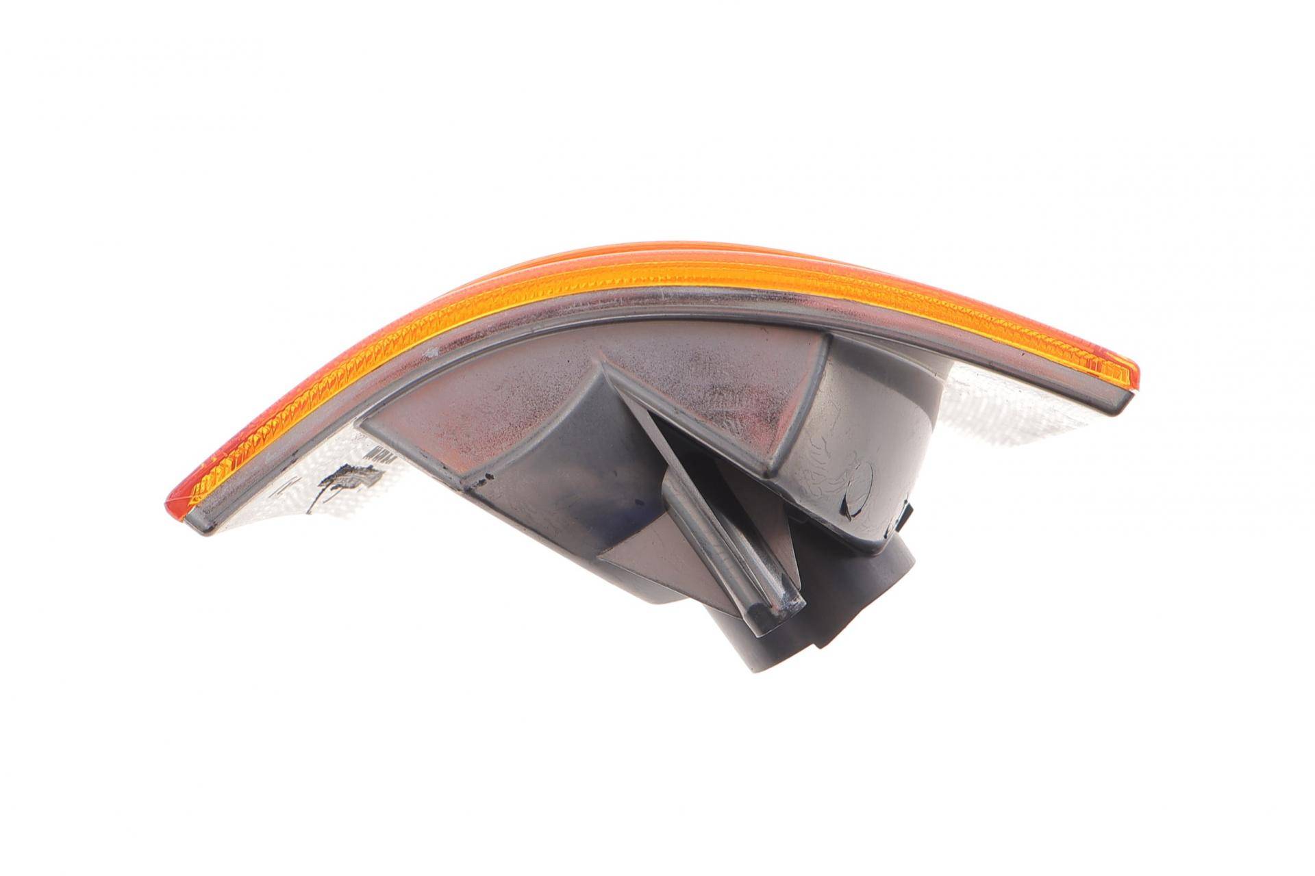 Поворот передній MB 609D (R)