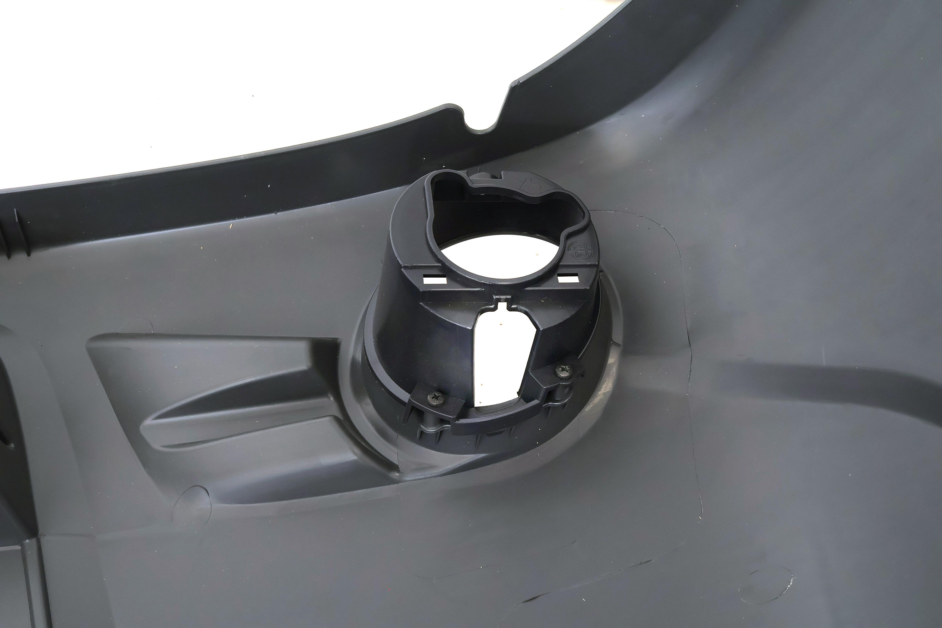 Бампер (передній) Opel Vivaro A 01-14 (с отв. для противотуман. фар)