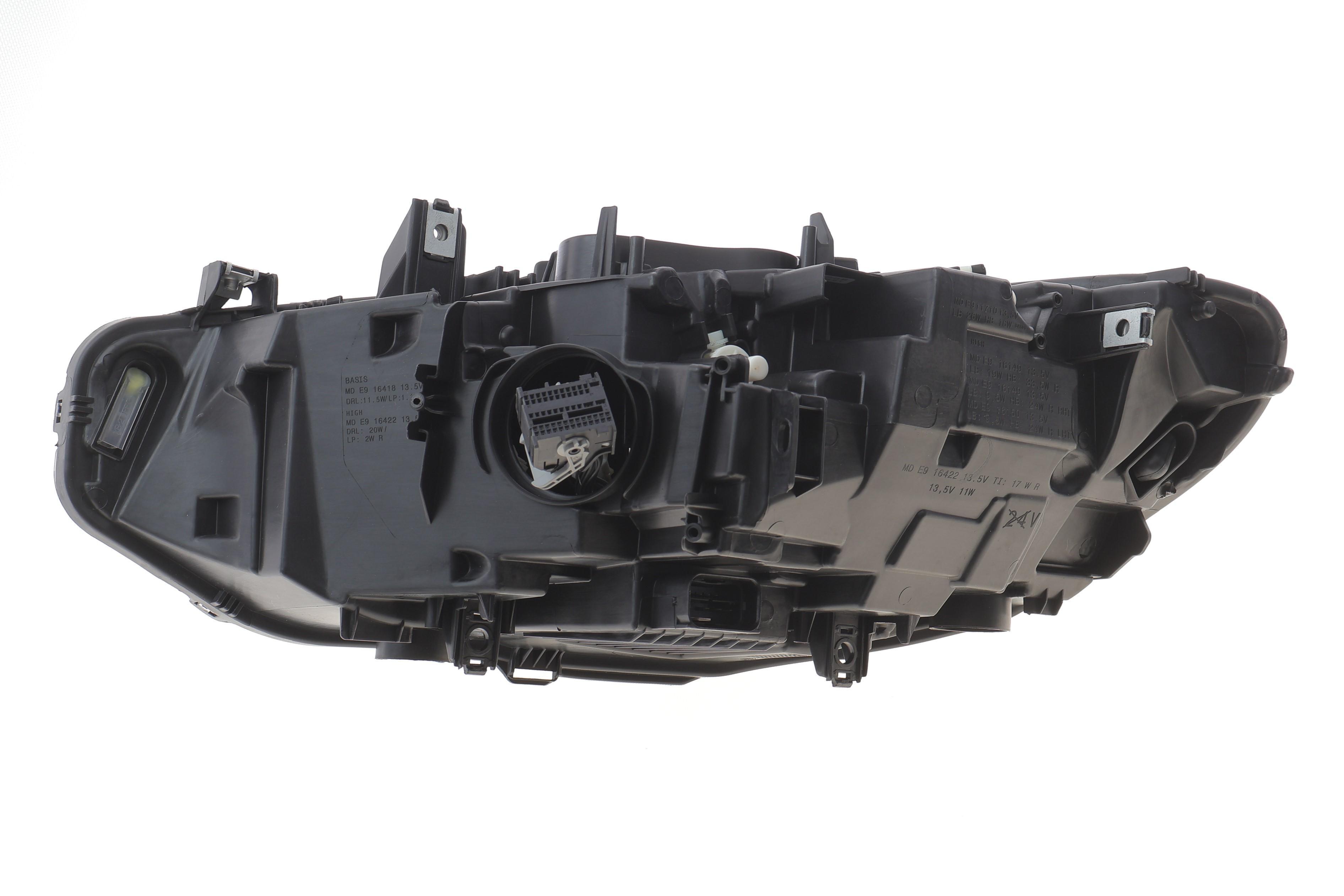 Фара (R) BMW 4 (F32/F33/F36) 14-21 (LED)