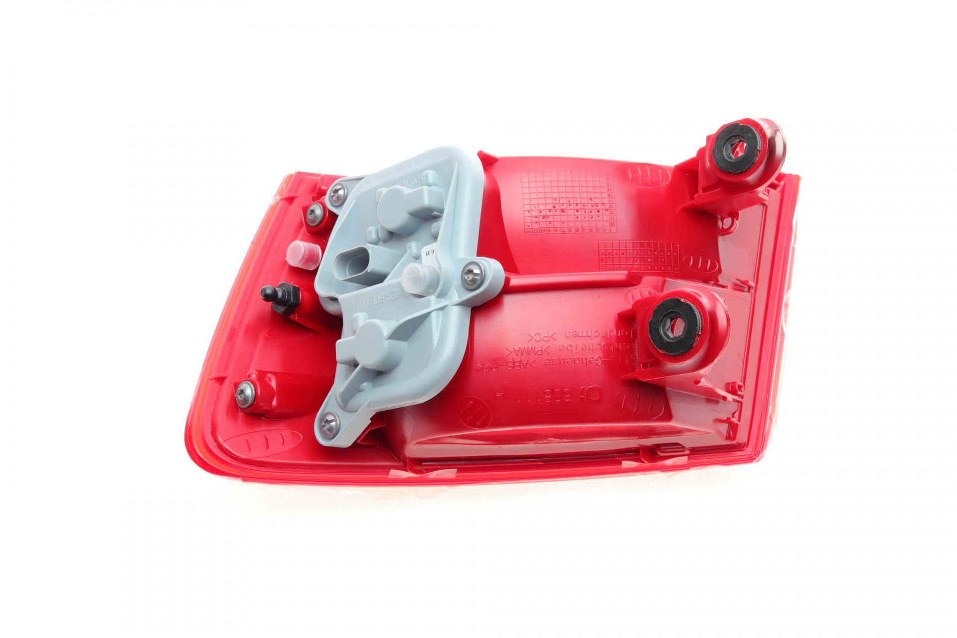 Ліхтар задній Audi A6 11-14 (L)