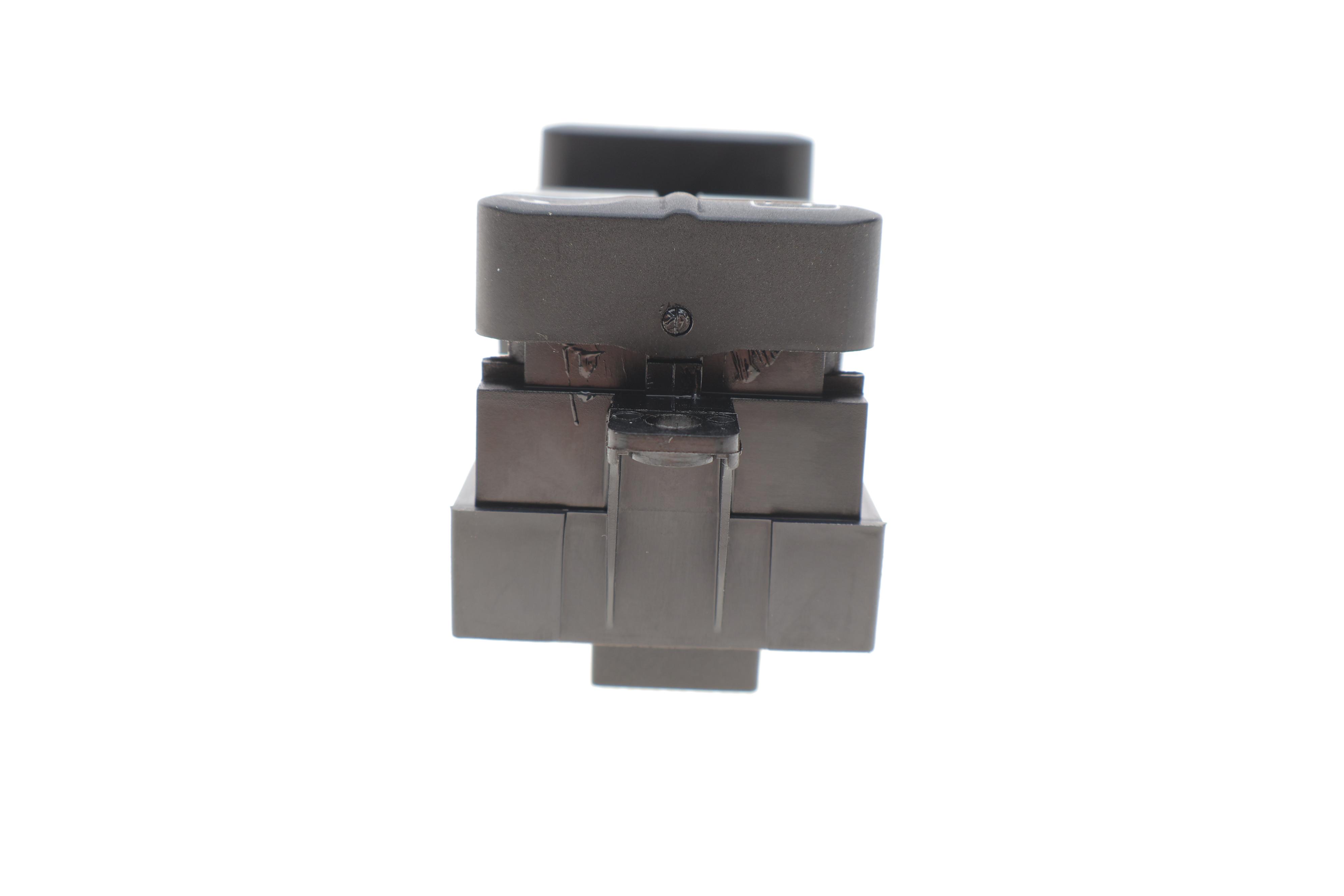 Кнопка склопідіймача (L) VW Golf IV 97-02