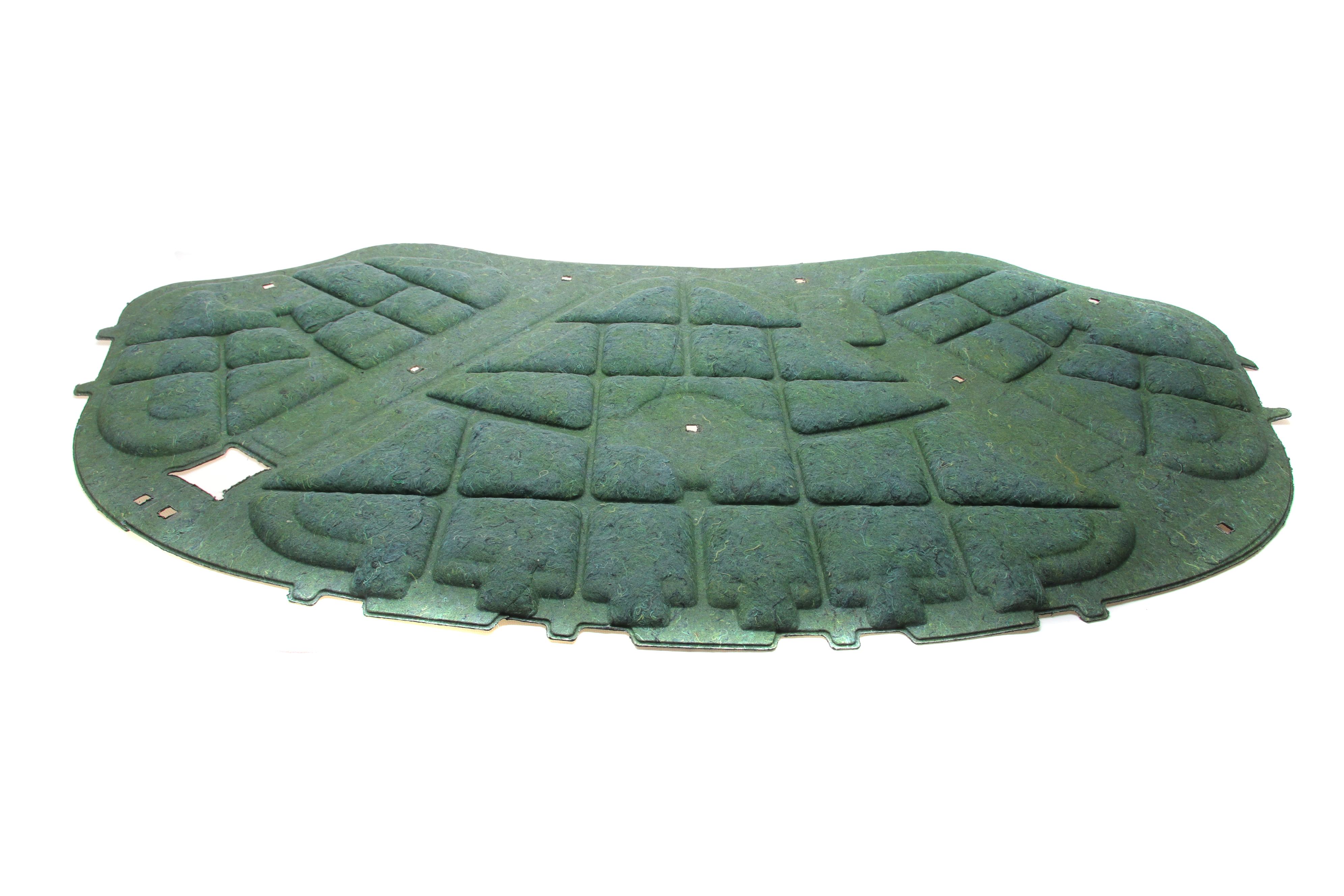 Шумоізоляція капоту VW Passat B6 05-10