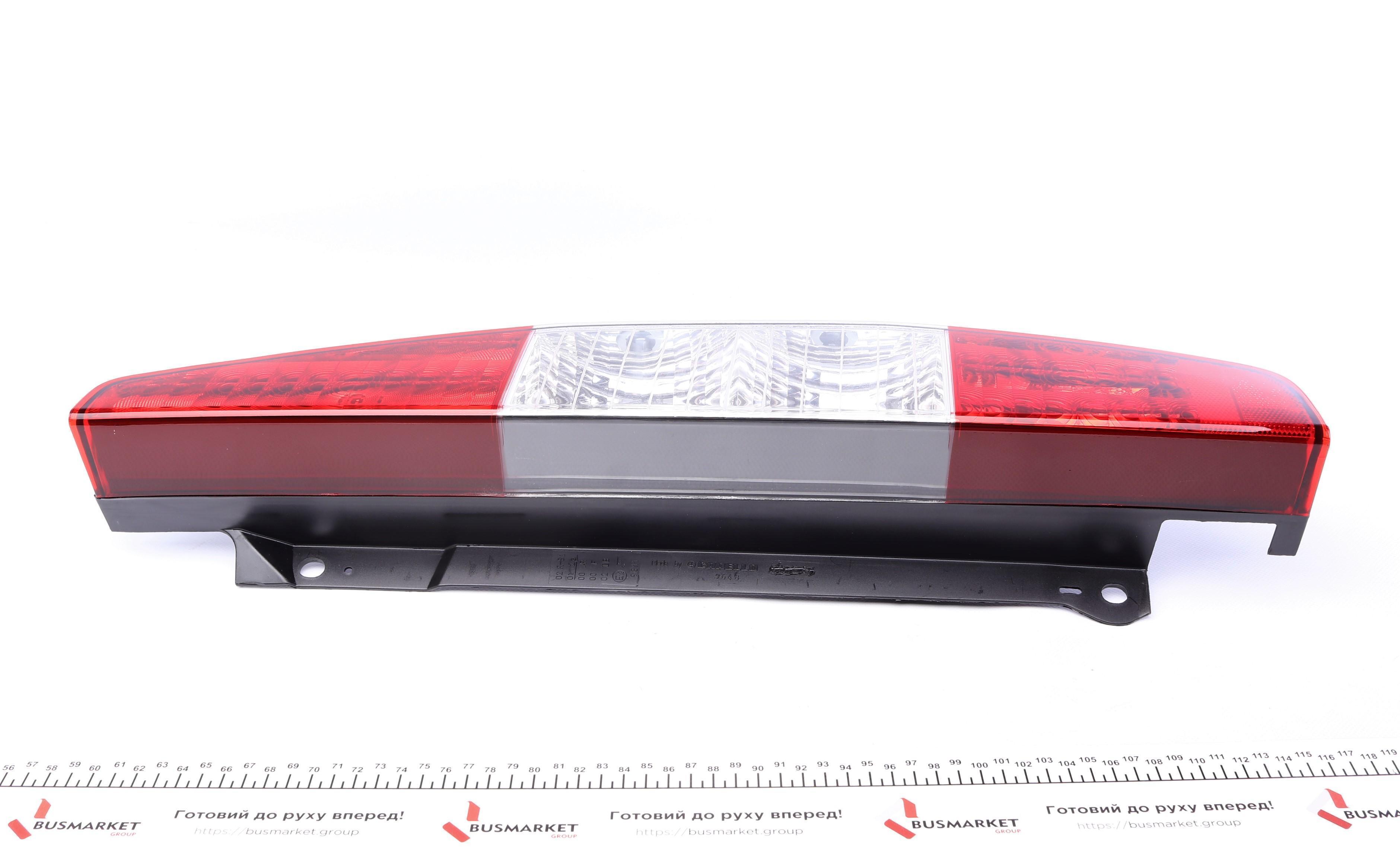 Ліхтар задній Fiat Doblo 01-05 (R) (LLD321)