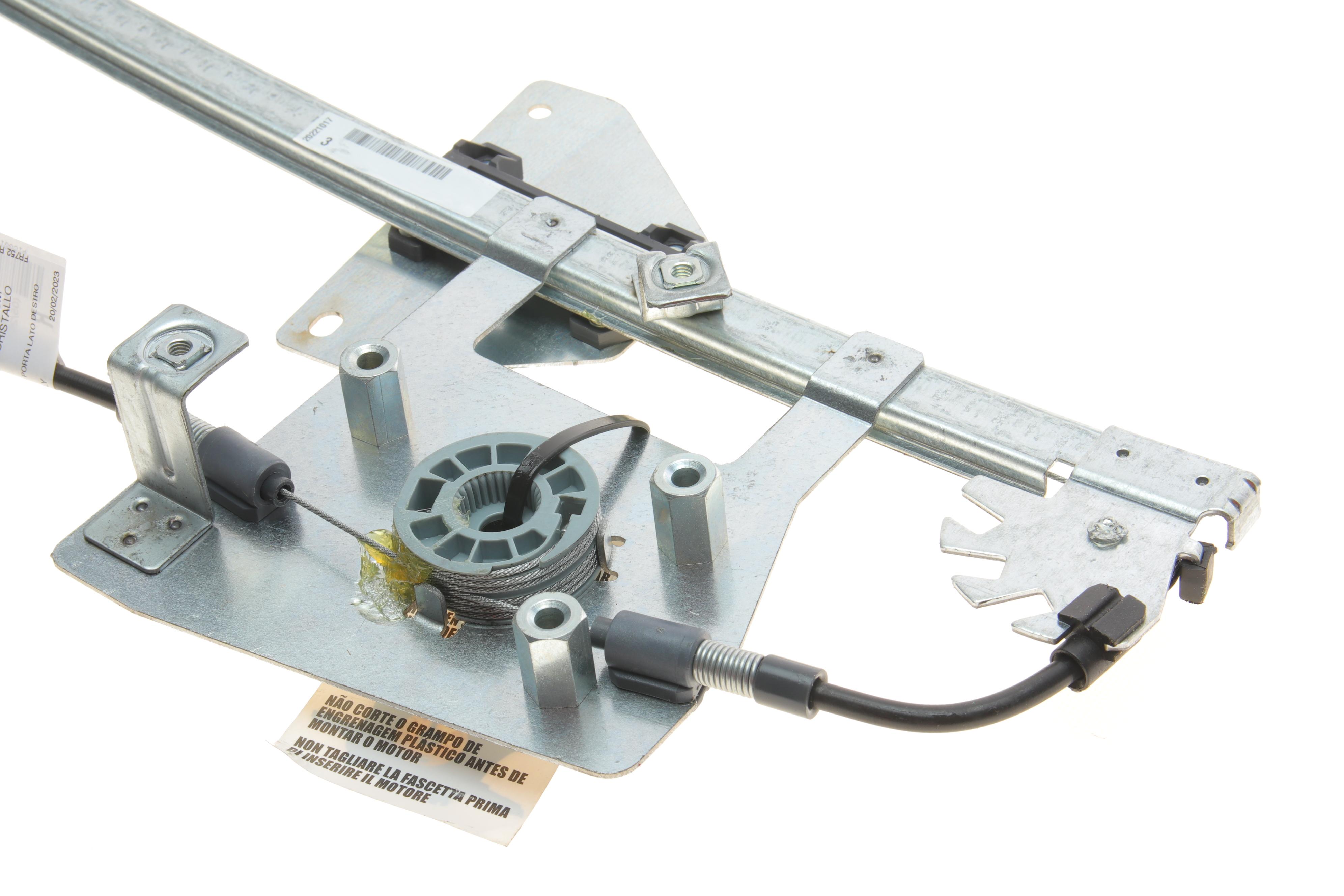 Склопідіймач (задній) Ford Kuga II 13- (R) (електро) (без моторчика)