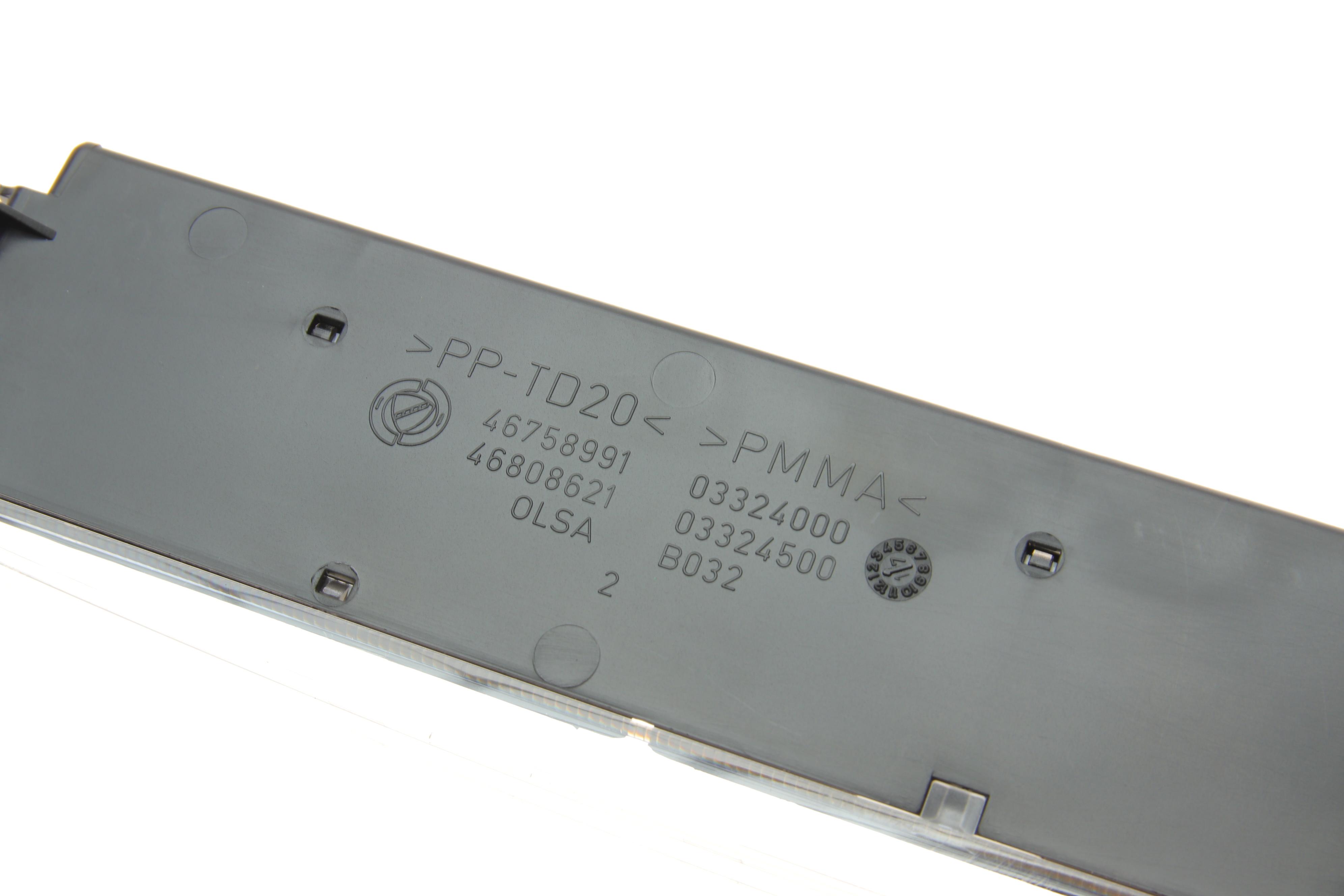 Ліхтар сигналу гальмування (додатковий) Fiat Stilo 01-08