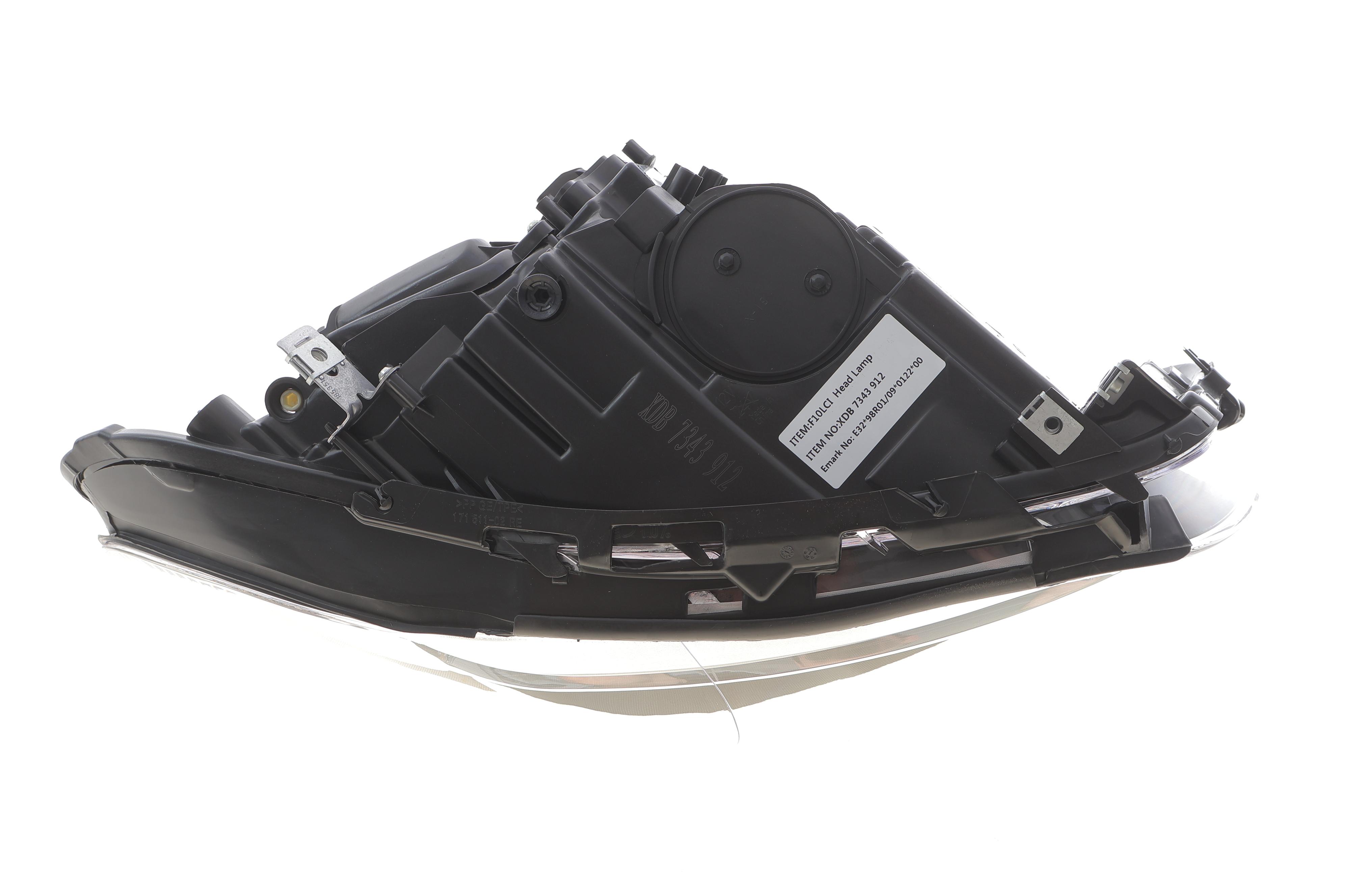 Фара (R) BMW 5 (F10) 11-16 (Bi-Xenon)