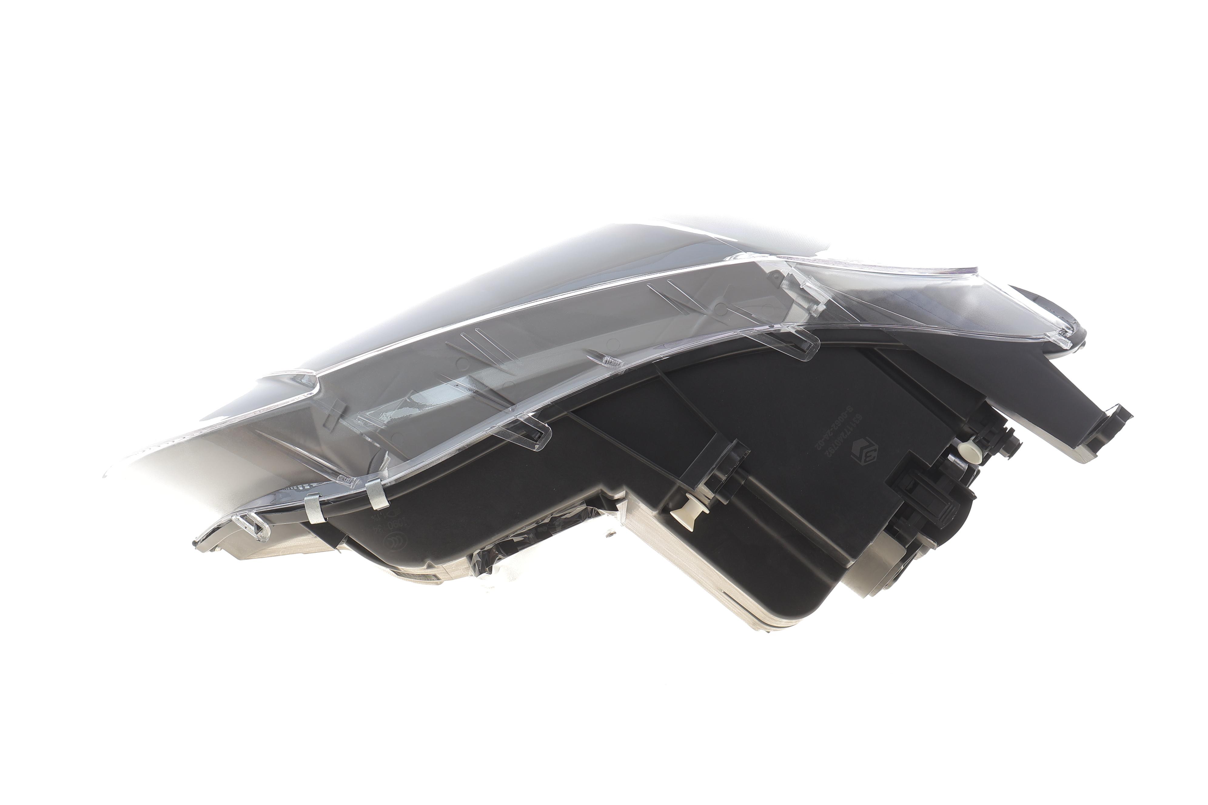 Фара (R) BMW X5 (E70) 08-13  (Bi-Xenon)