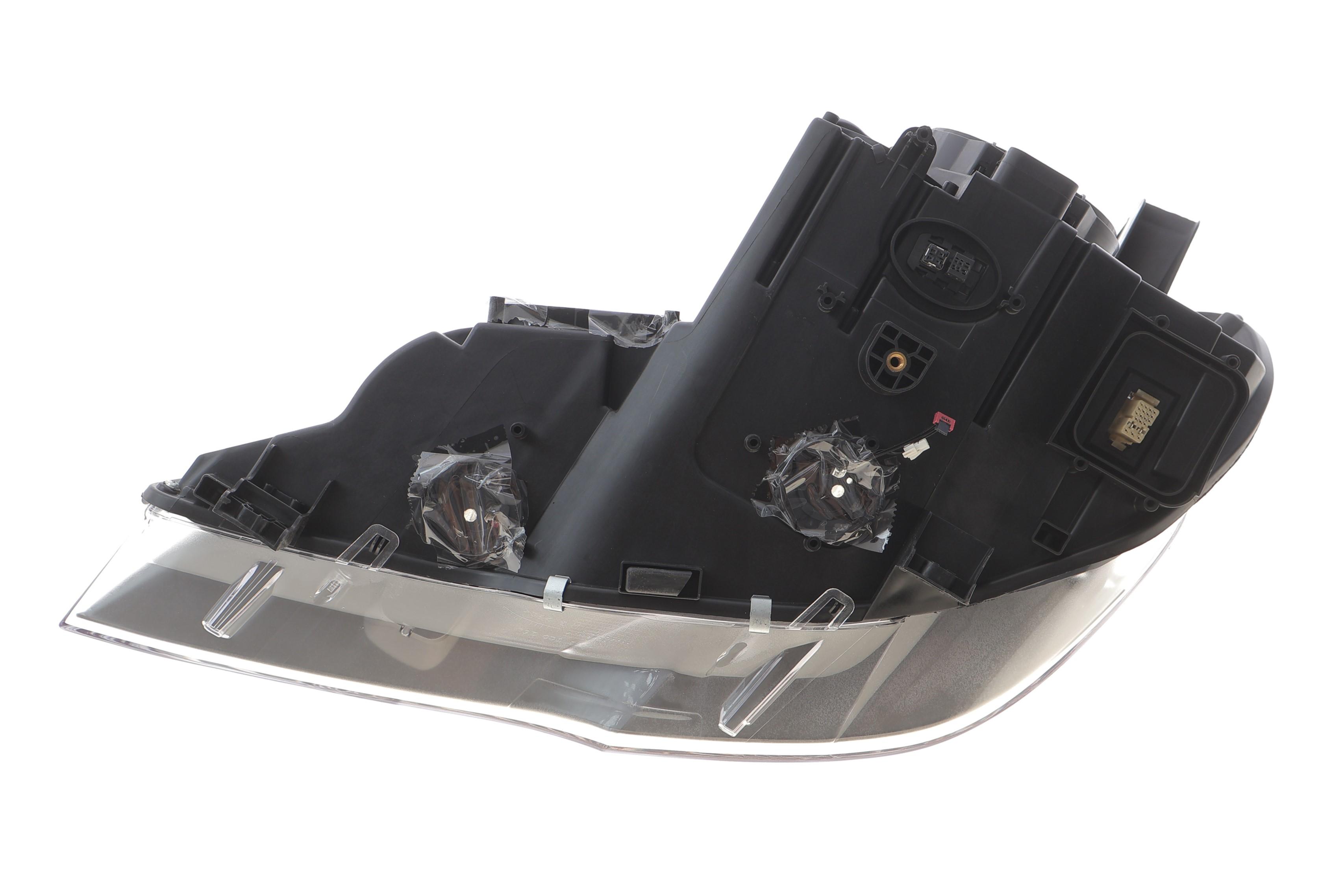 Фара (R) BMW X5 (E70) 08-13  (Bi-Xenon)