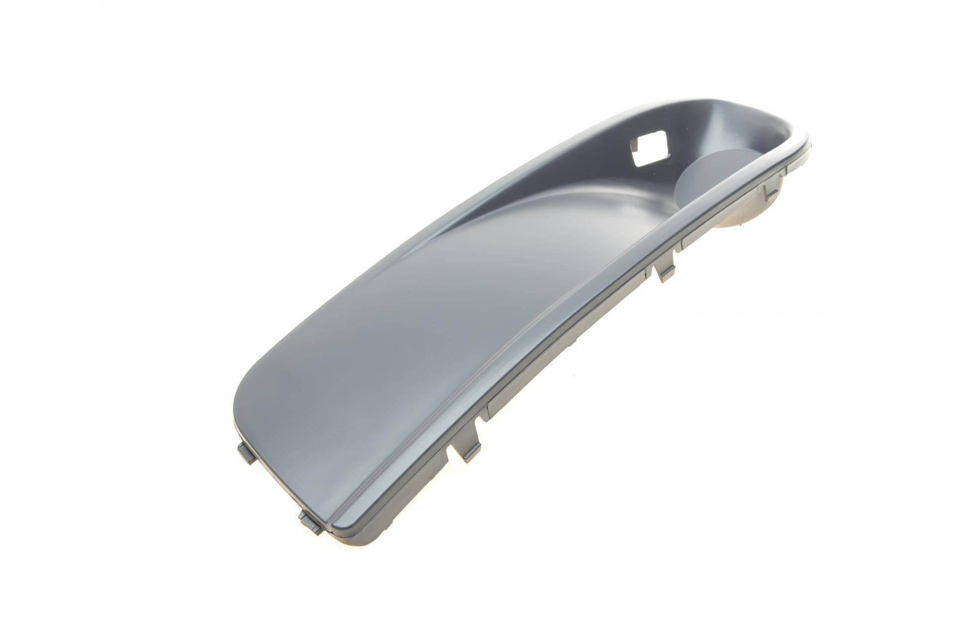 Вставка бампера (без протитуманки) VW T5 03-10 (L)