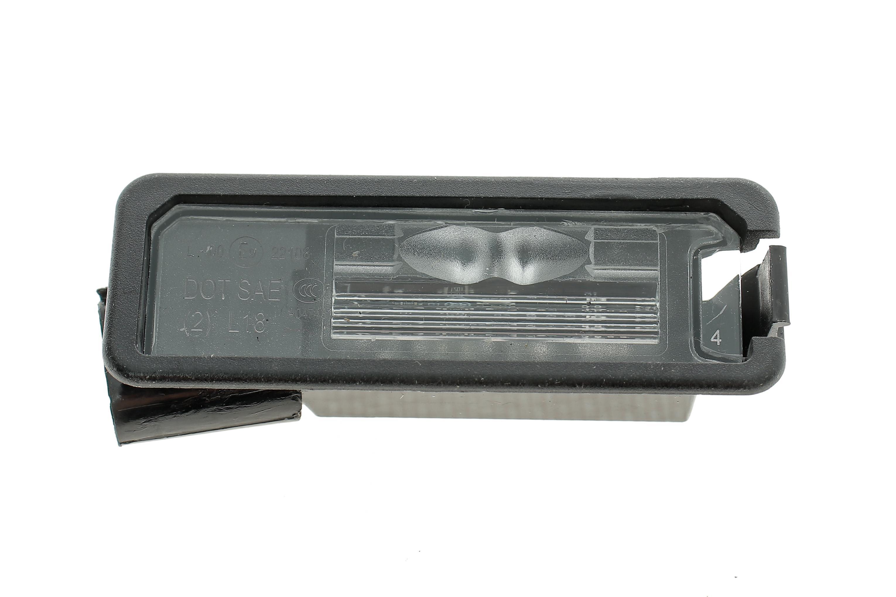 Ліхтар освітлення номерного знака VW Golf/Passat 14- (всередині ОЕ)