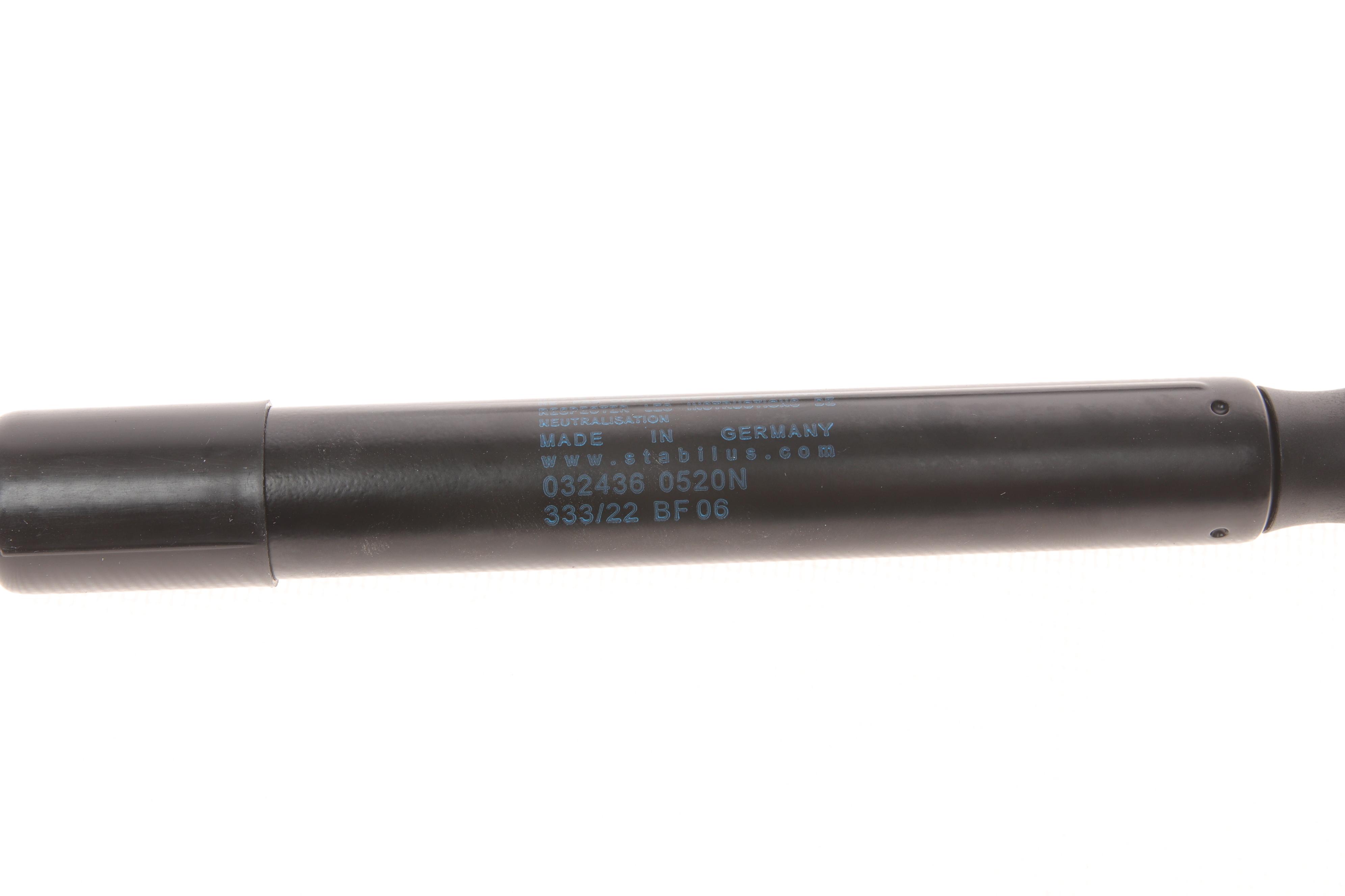 Амортизатор кришки багажника Skoda Superb 01-08