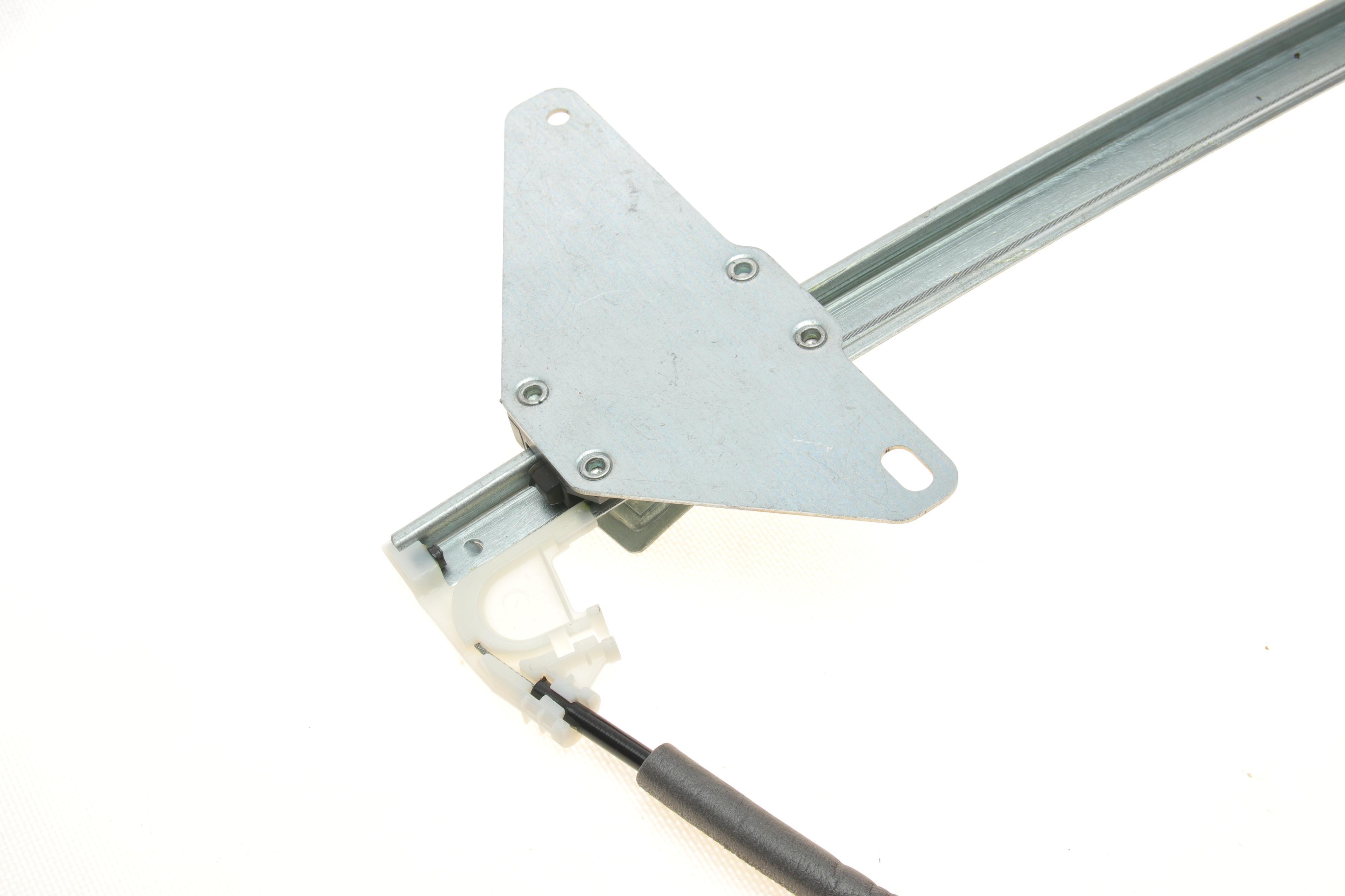 Склопідіймач (передній) Citroen C4 04-11 (R) (електро) (без моторчика)