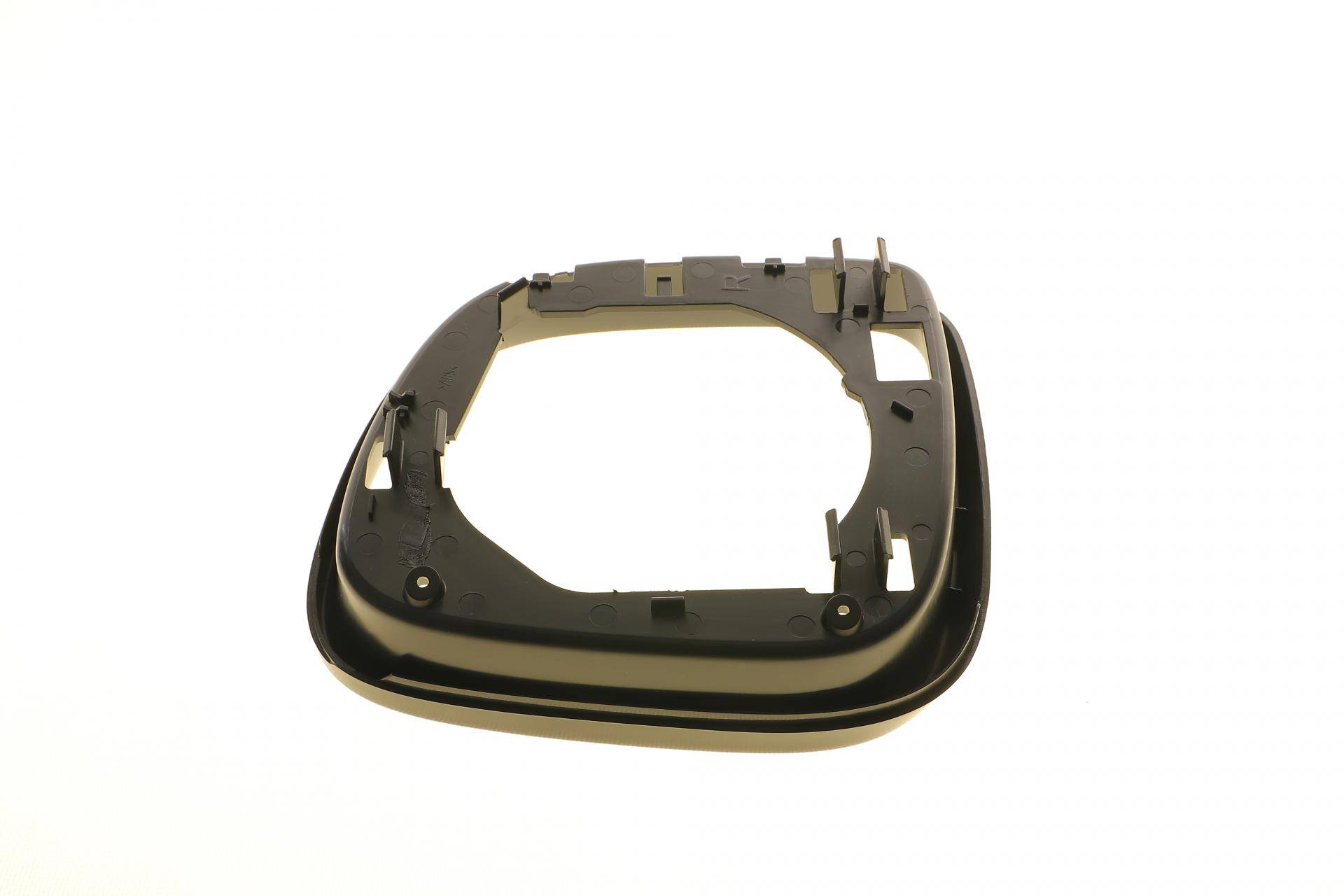 Рамка дзеркала заднього виду VW T6 15- (R)