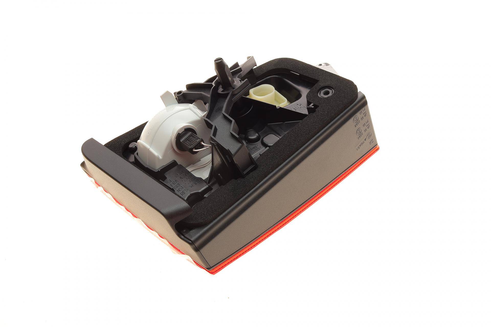 Ліхтар задній Audi A6 11-14 (R)