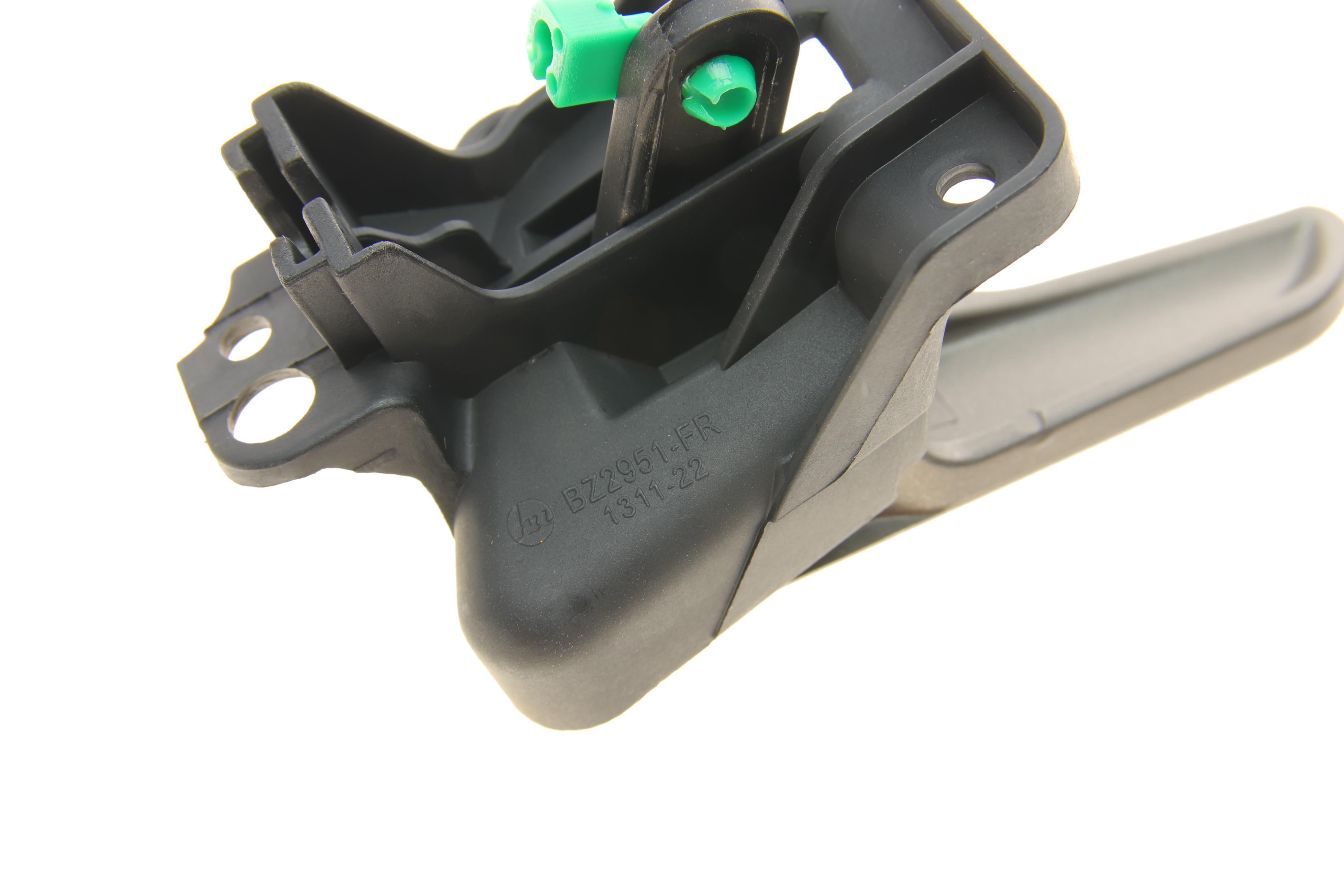 Ручка дверей (передніх/всередині) (R) MB Sprinter 906 06-