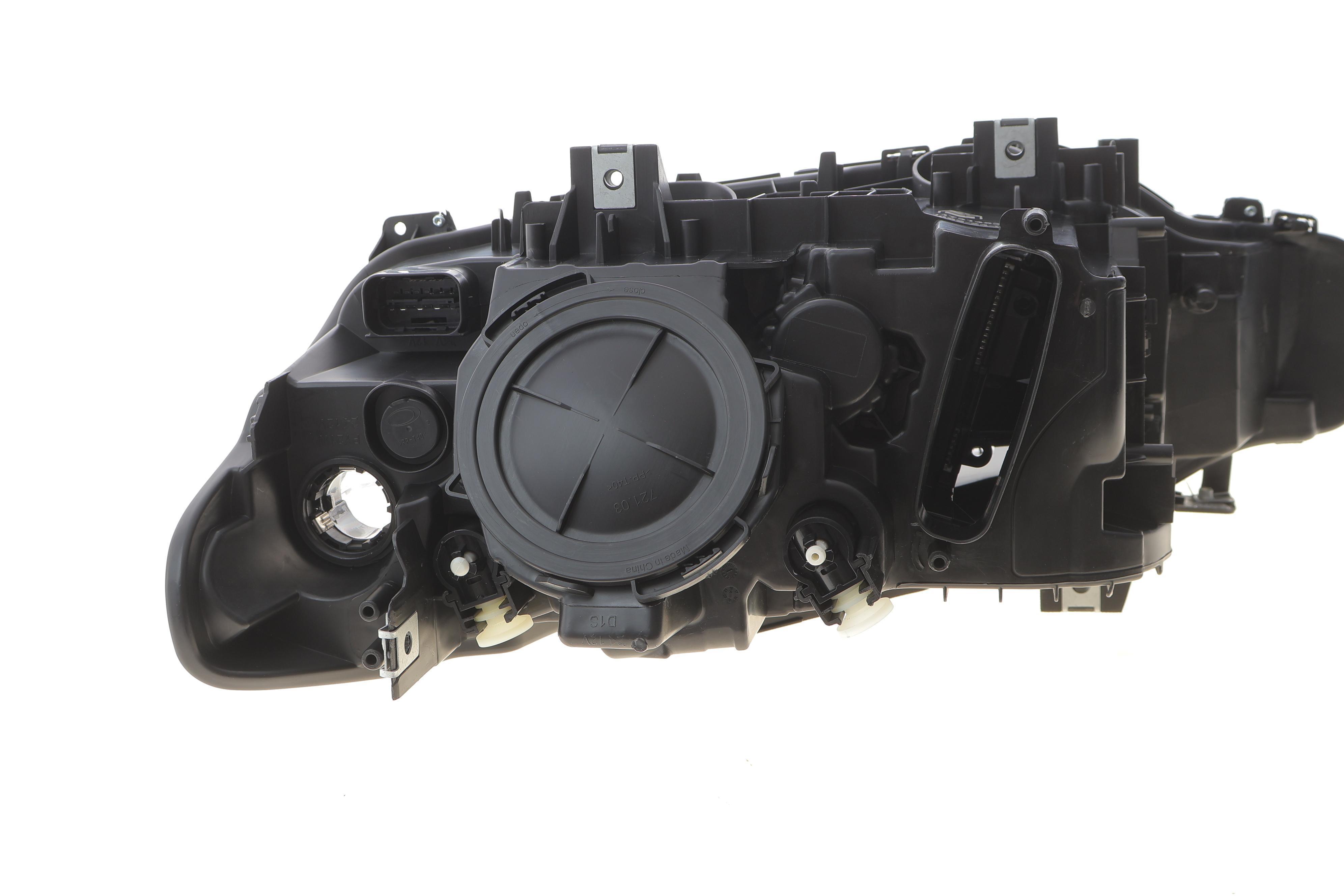 Фара (R) BMW 3 (F30/F80) 11-18 (Bi-Xenon)