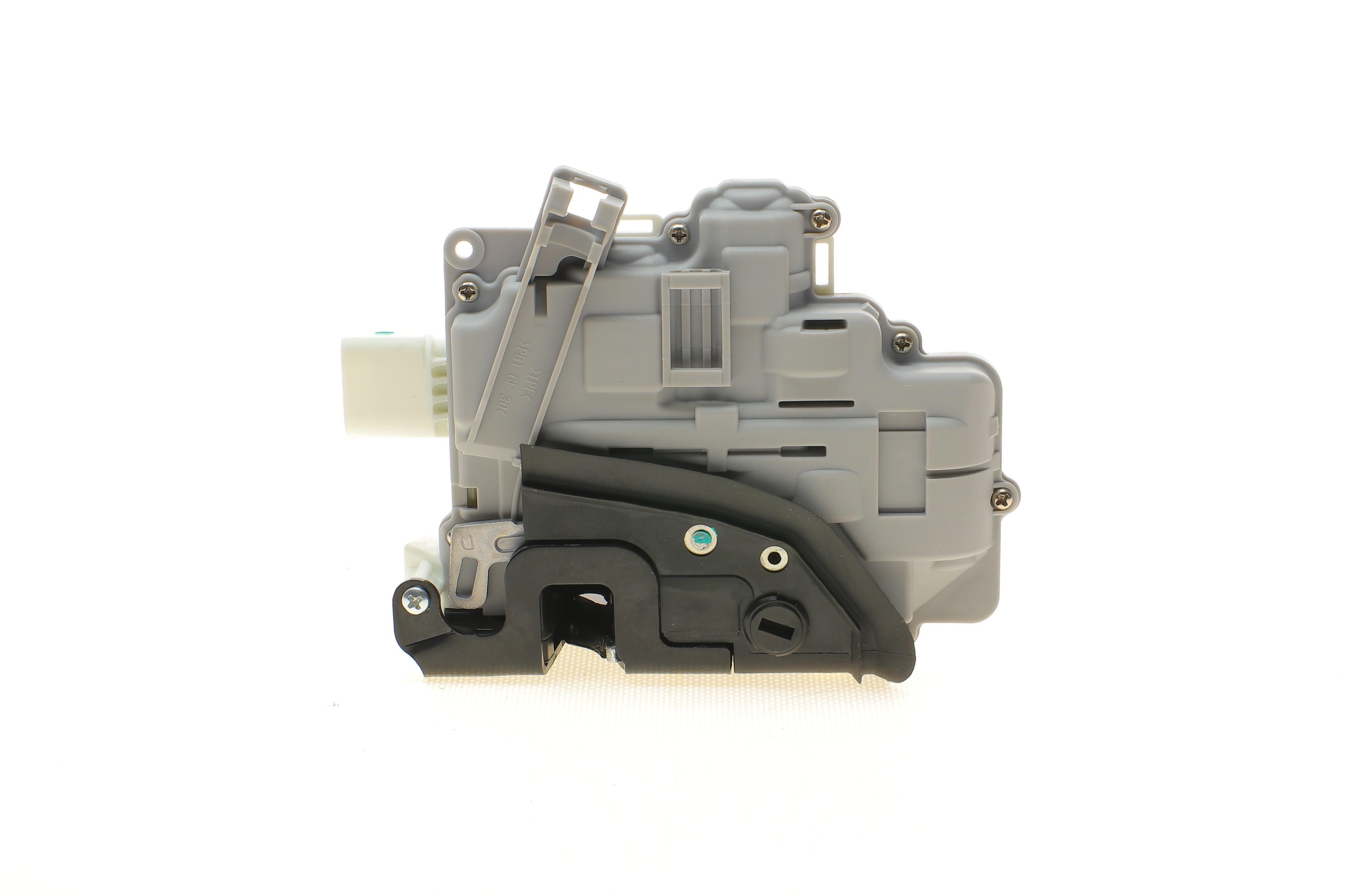 Замок дверей (задніх/R) Audi A4 04-08/Seat Exeo 09-13