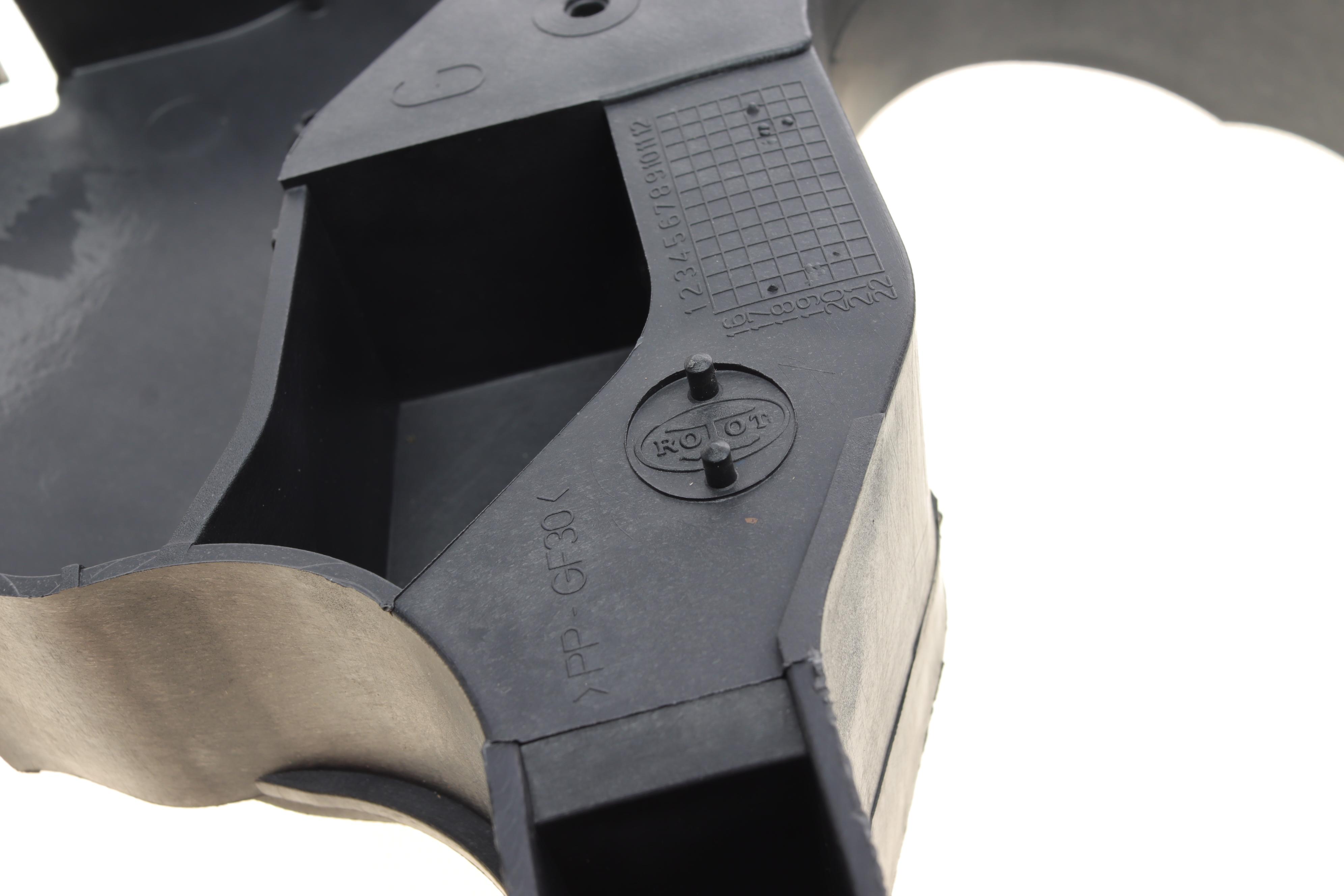 Кронштейн кріплення фари Renault Megane/Scenic 03-08 (L)